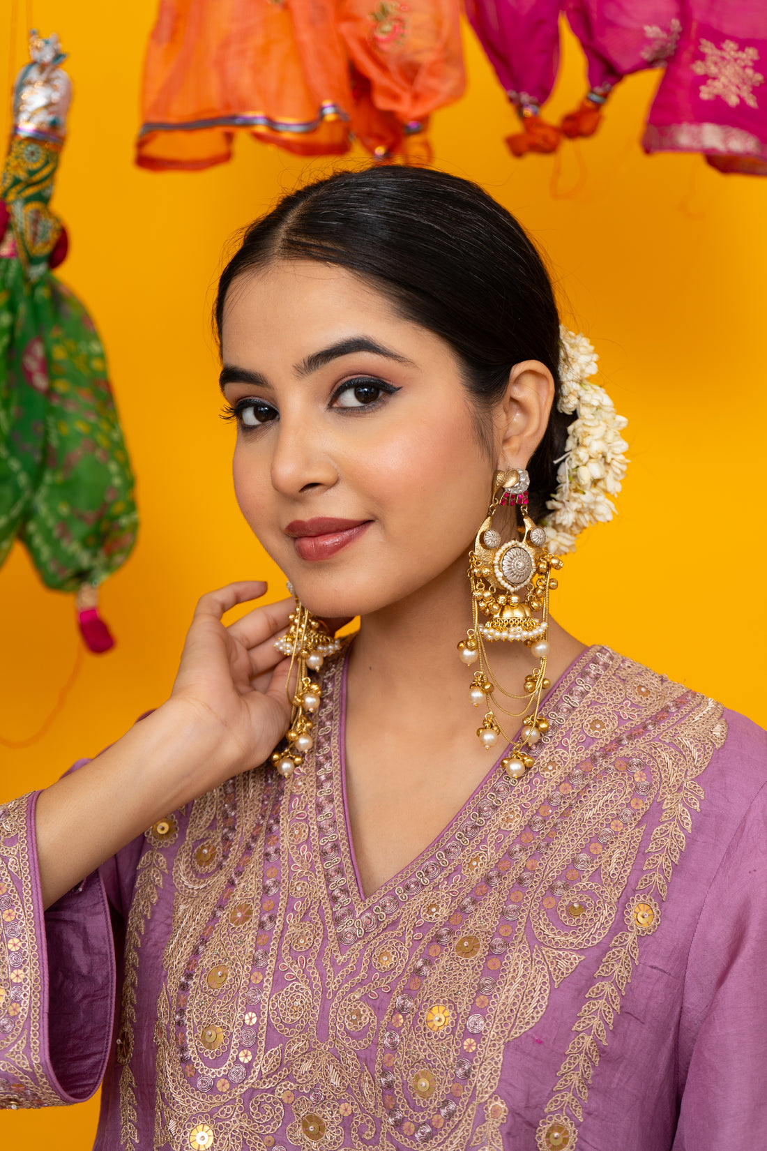 Katrina Stunning Jhumka with chain