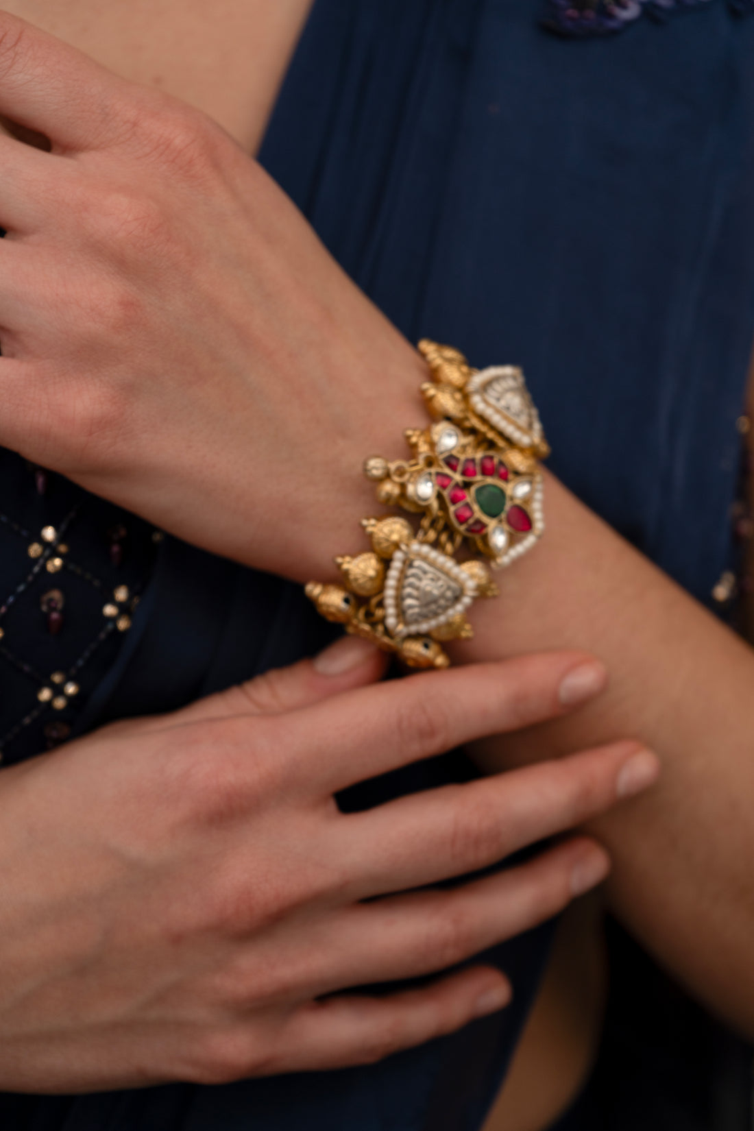 Sunaina jadau Bracelet (Adjustable)