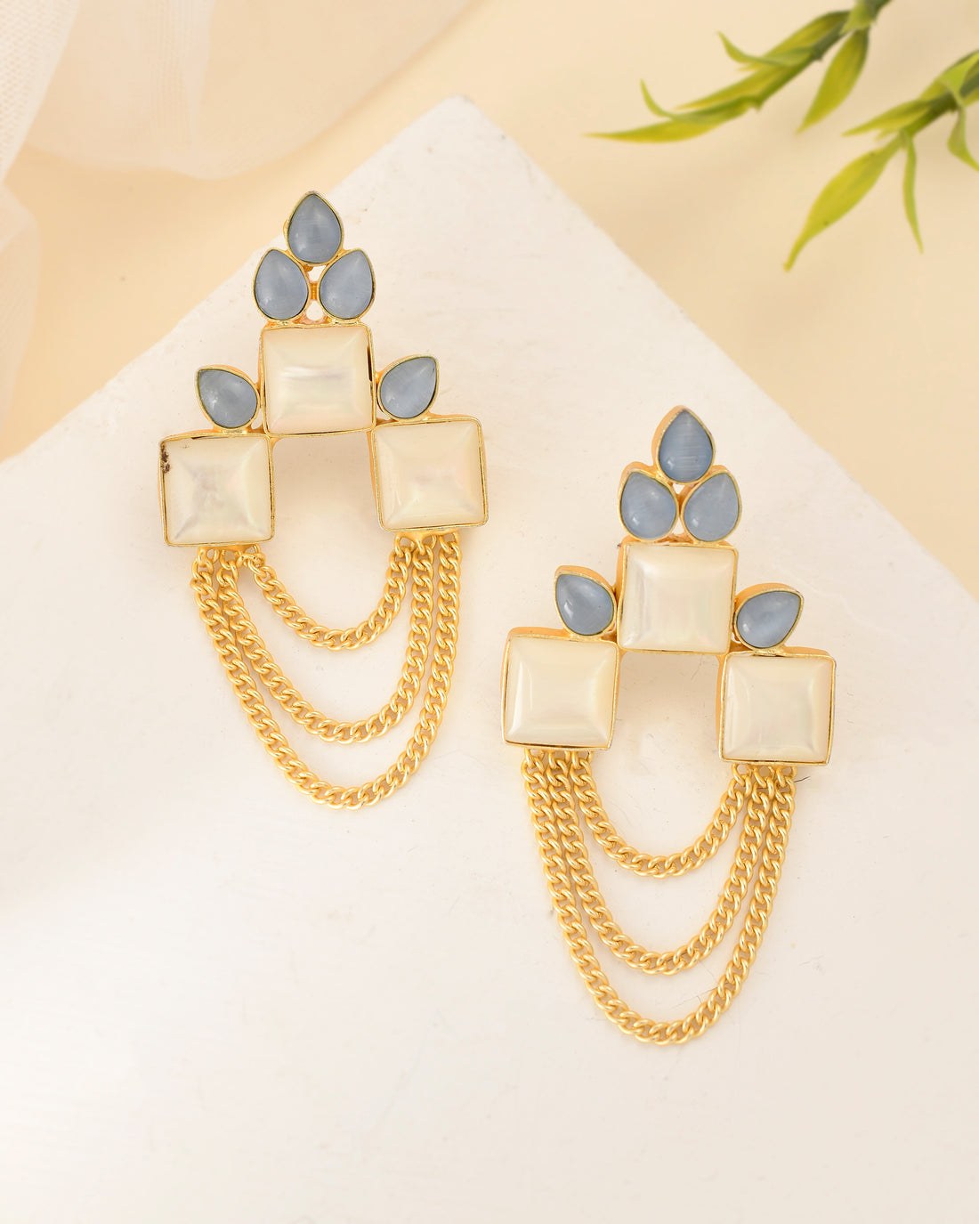 BOLD AND SASSY EARINGS