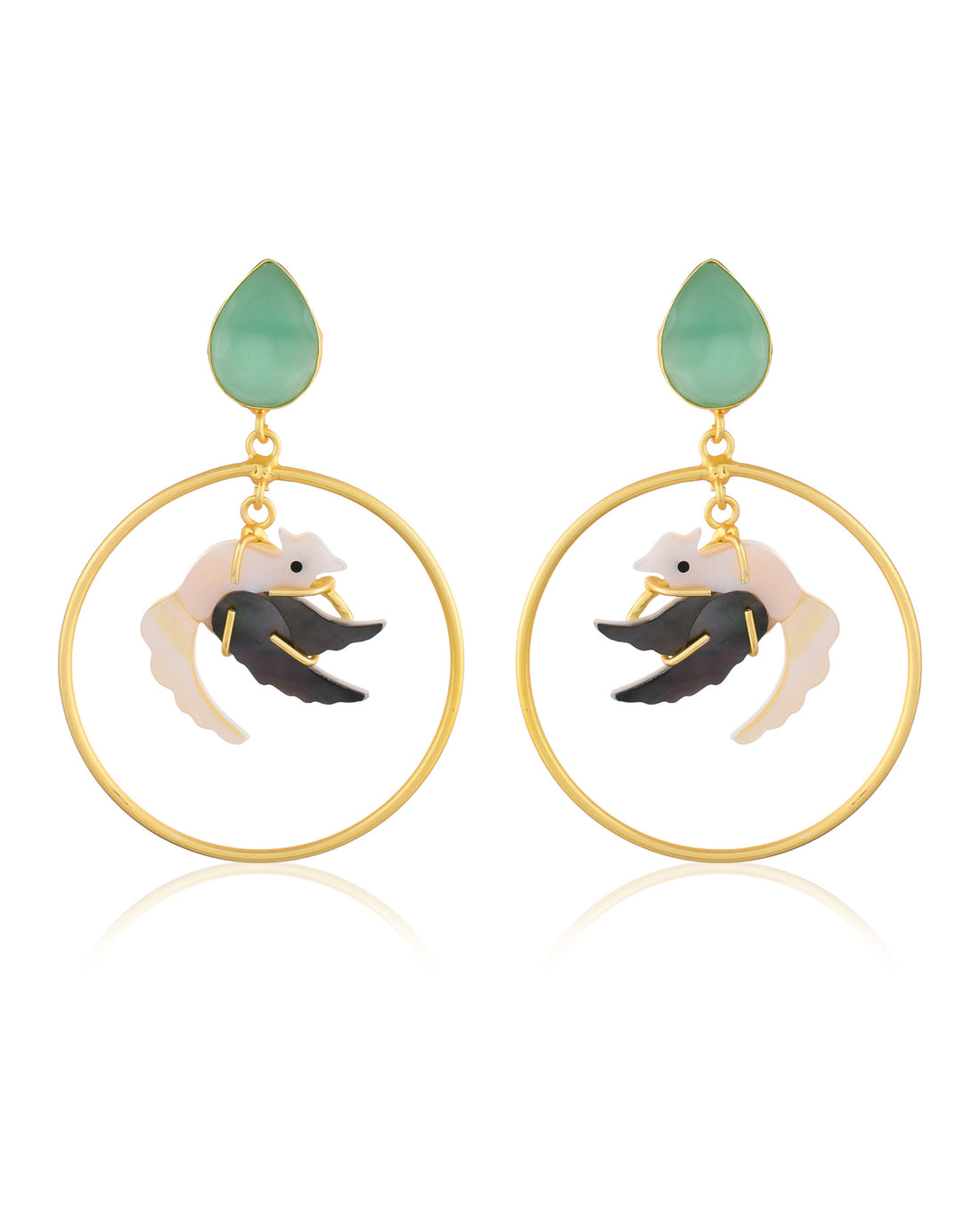 CATCH THE LIGHT HOOP EARING