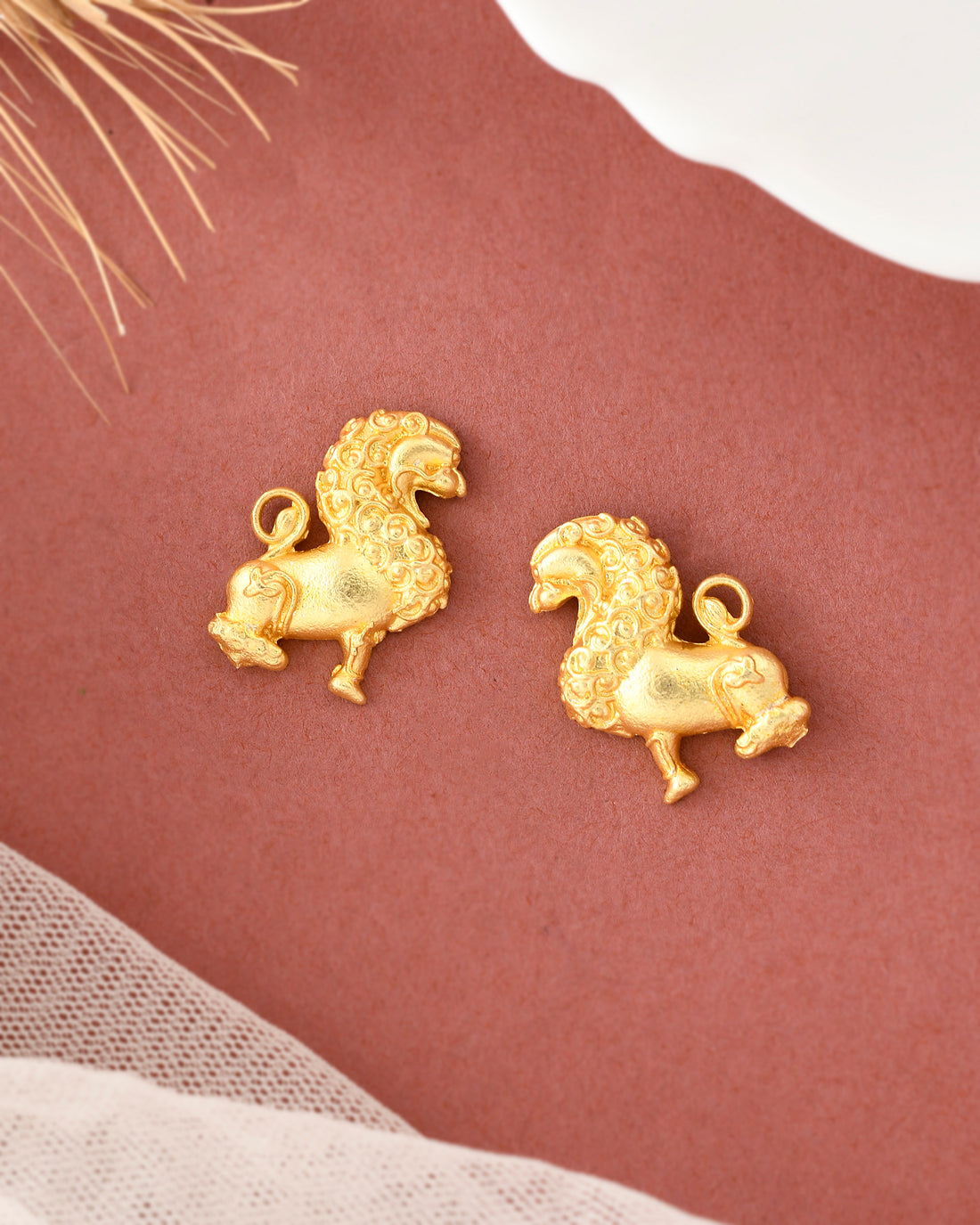 LION STUDS