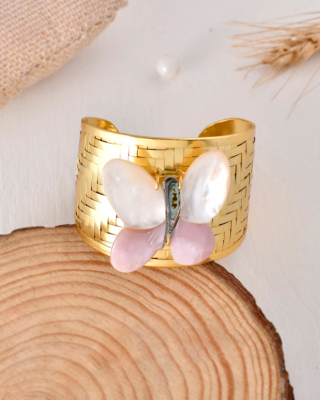 BUTTERFLY CUFF