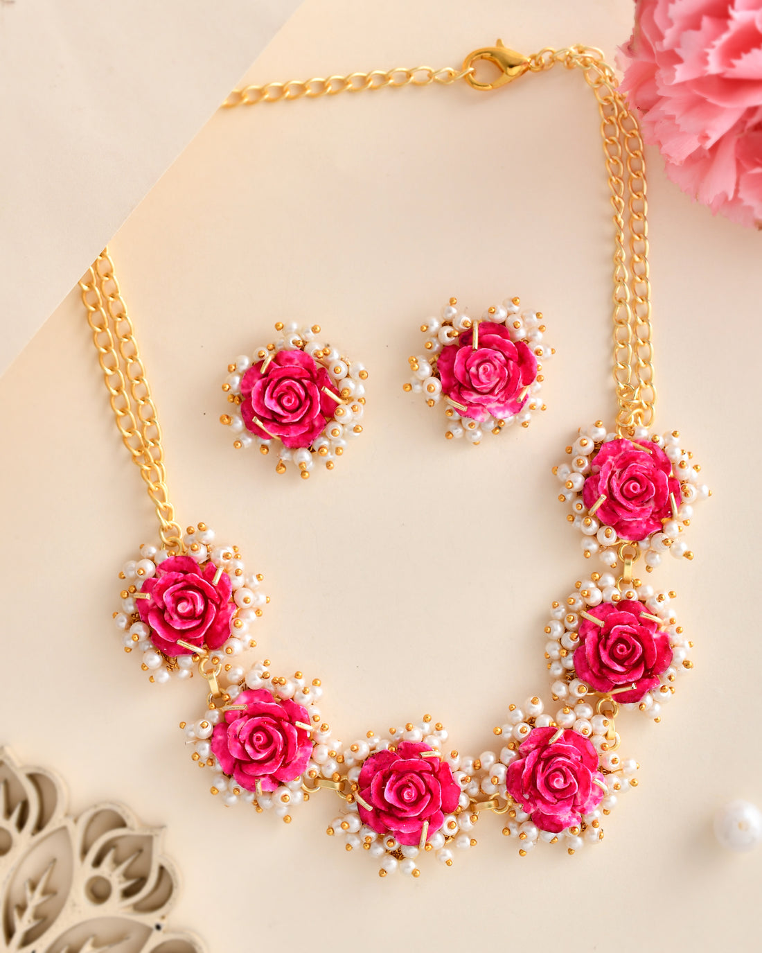 DREAM CATCHER NECKLACE