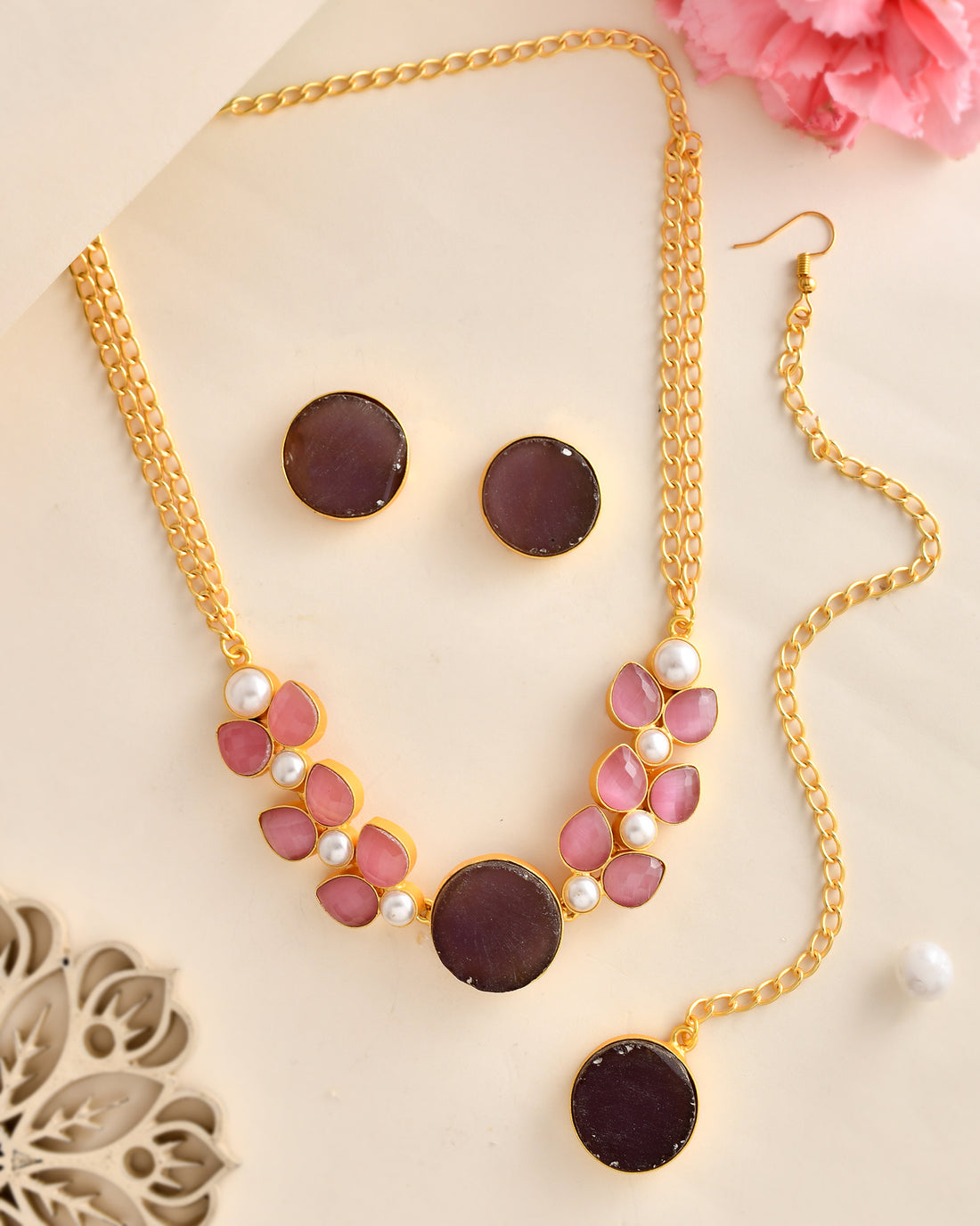 POWER GODDESS NECKLACE