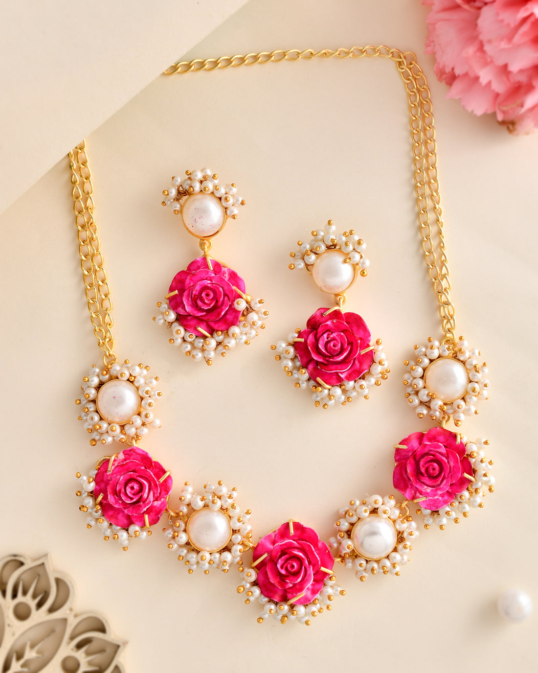 GARDEN OF FIVE SENSES NECKLACE