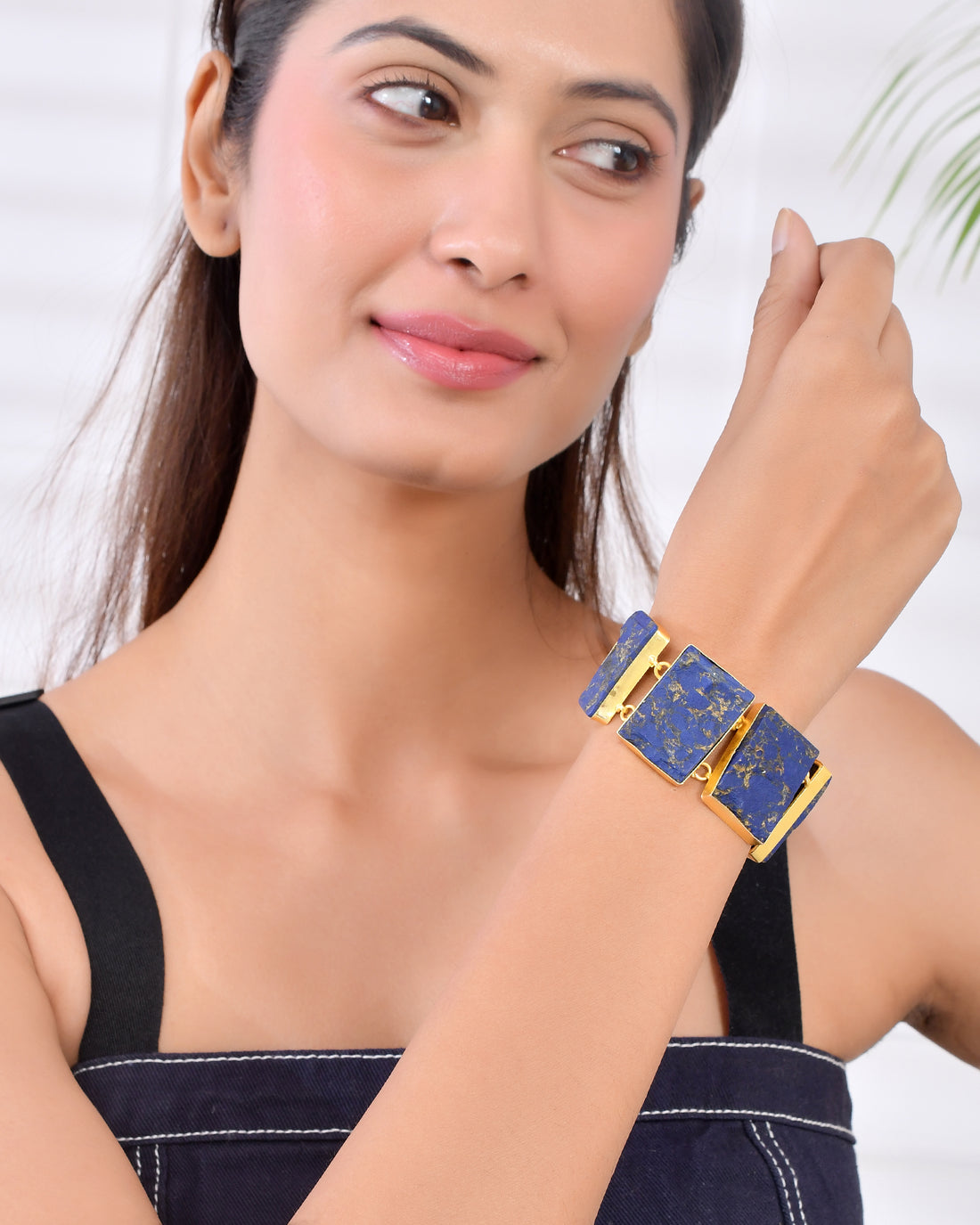 ELECTRIC BLUE BRACELET
