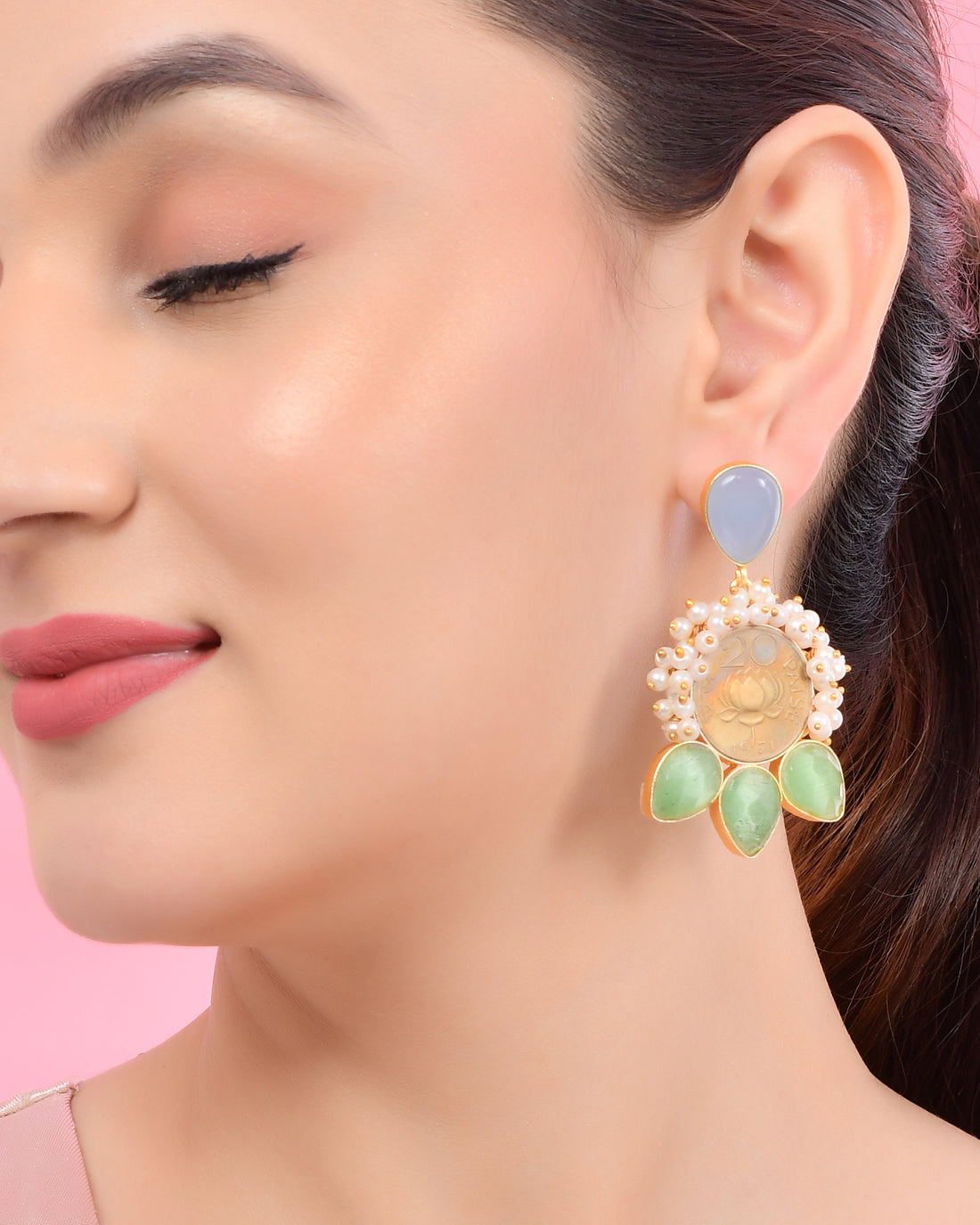 SPOTLIGHT VINTAGE COIN EARING