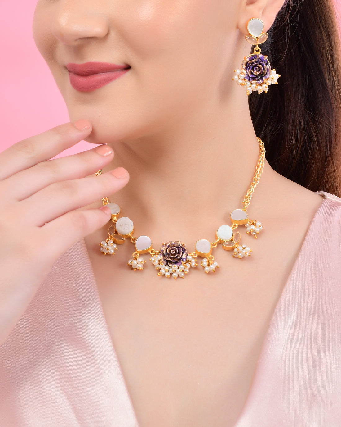 FLOWER GLORY NECKLACE