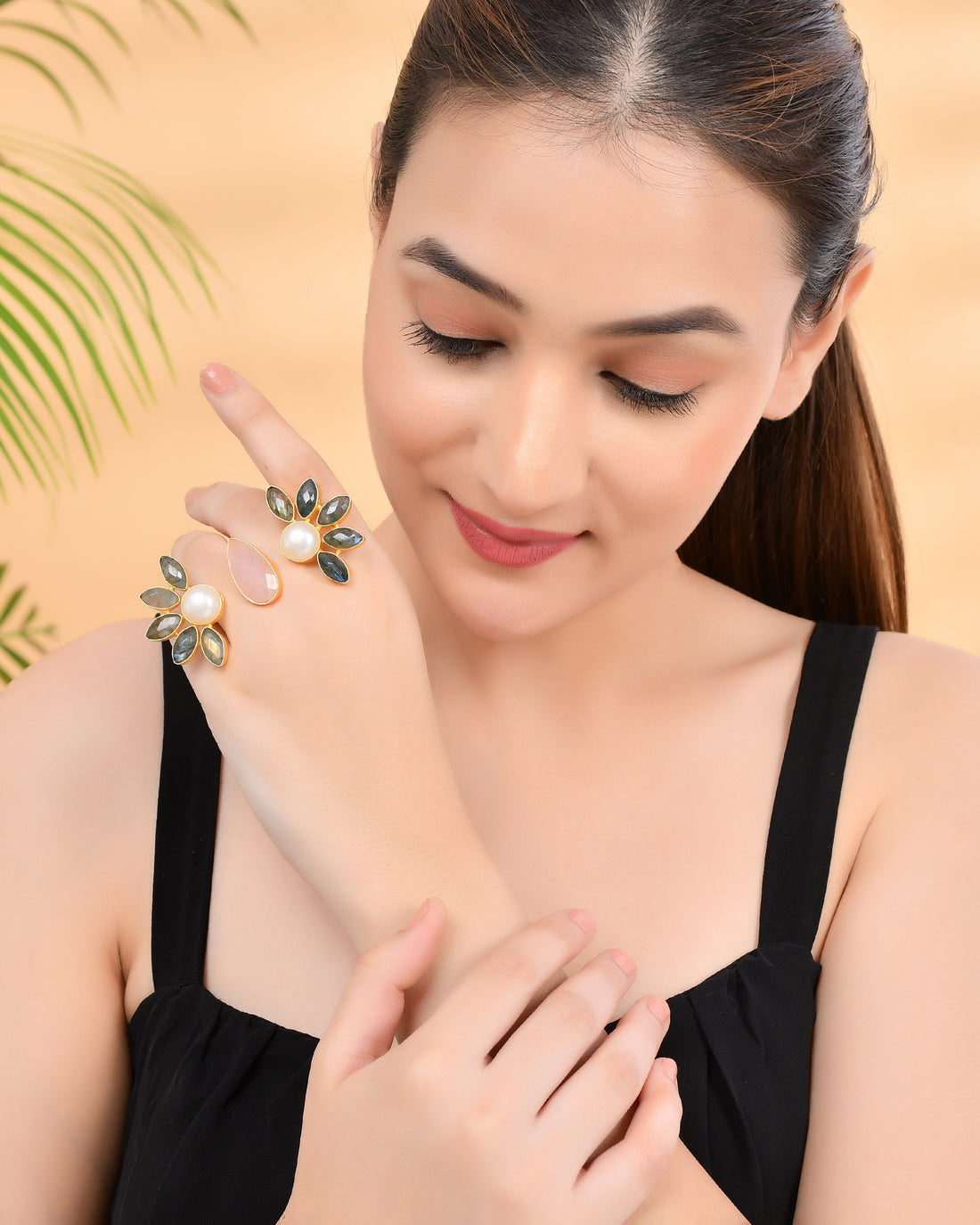 AQUILA THREE COLLET RING