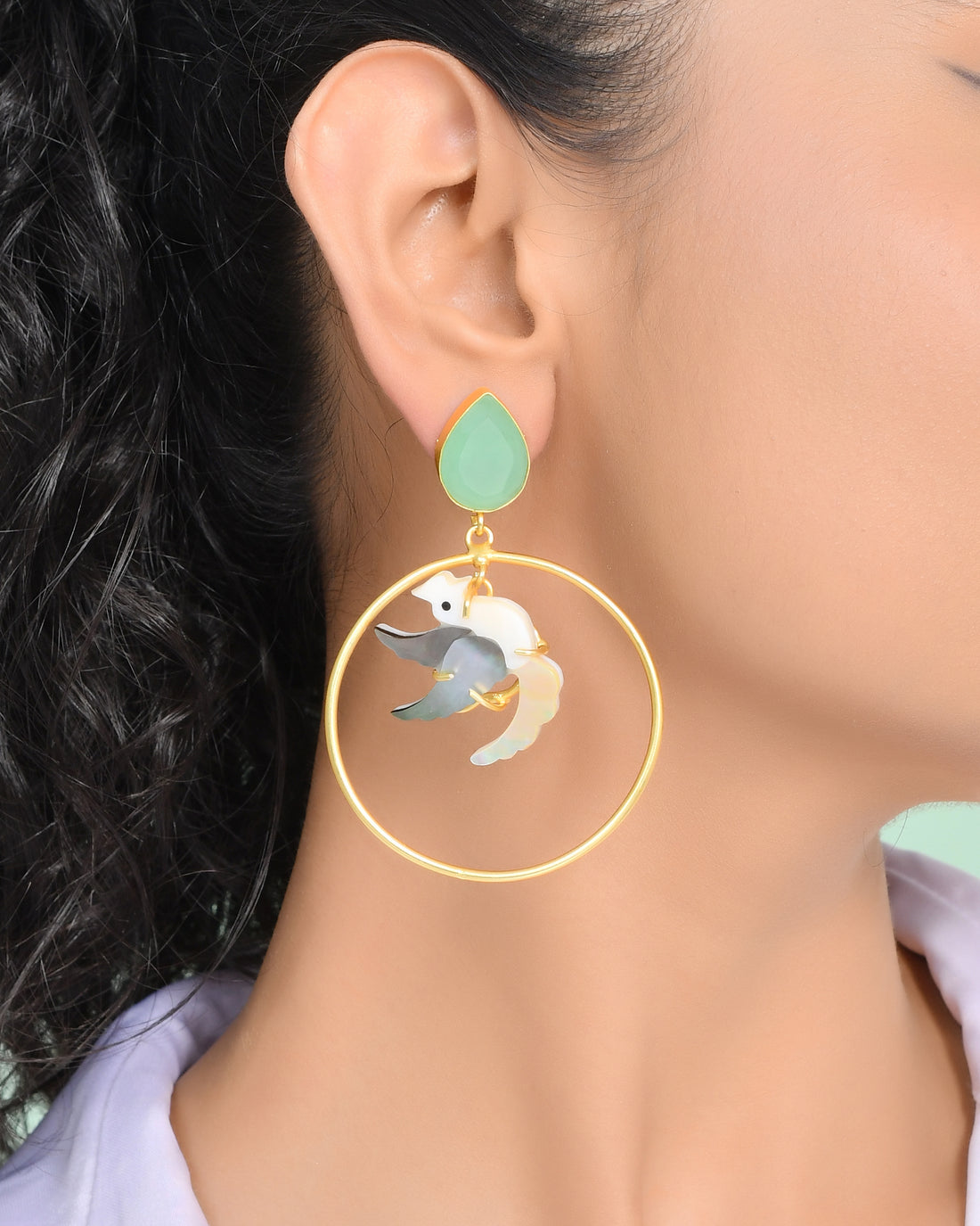 CATCH THE LIGHT HOOP EARING