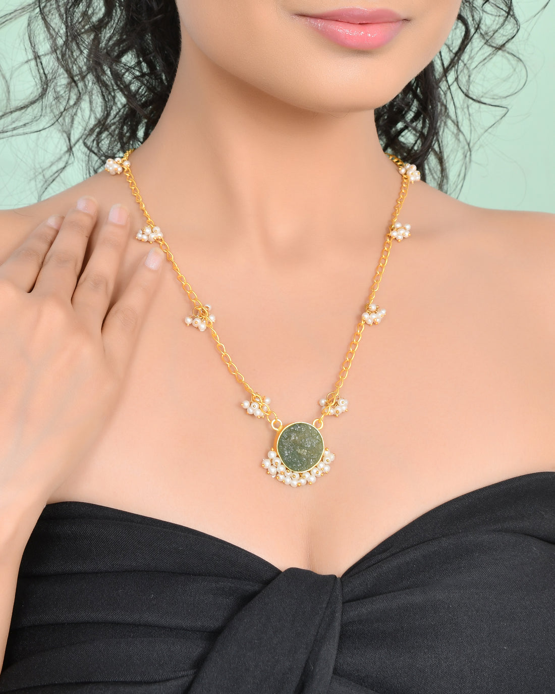 DELICATE GREEN ROCK PENDANT