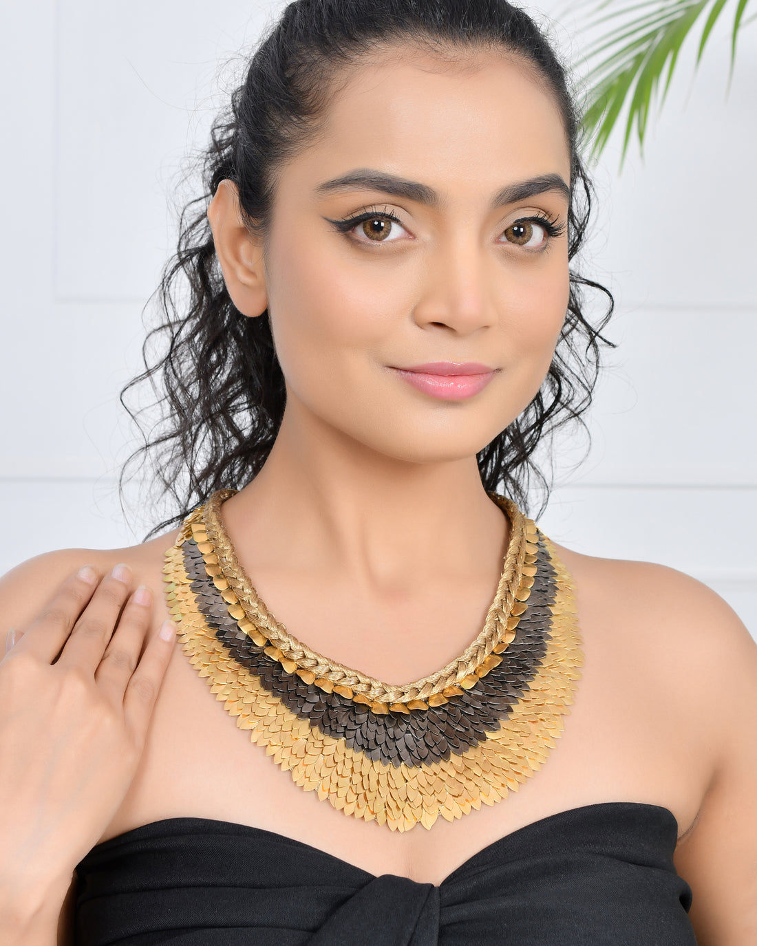 DESIRE OF CLUSTERS NECKLACE