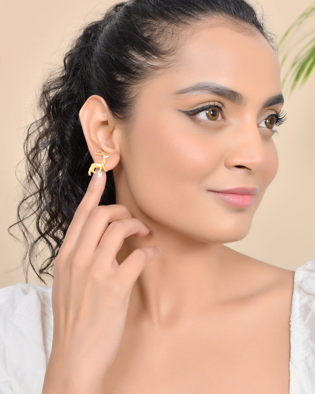 ALLURING REINDEER STUDS