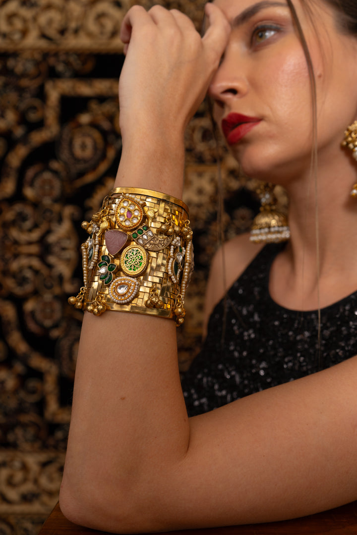 Manmohak jadau Cuffs adjustable