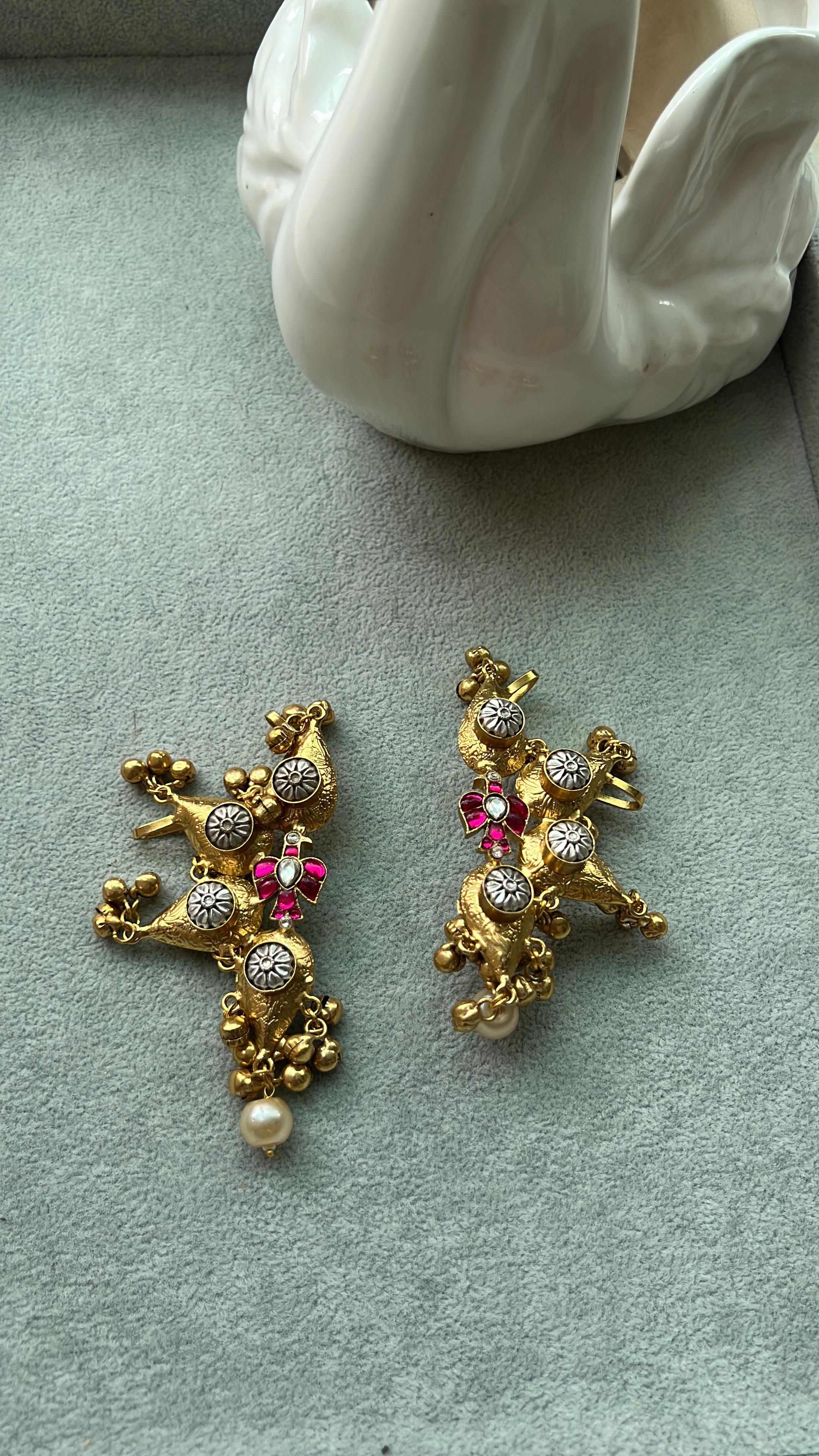 Influencer Bold Ear Cuffs