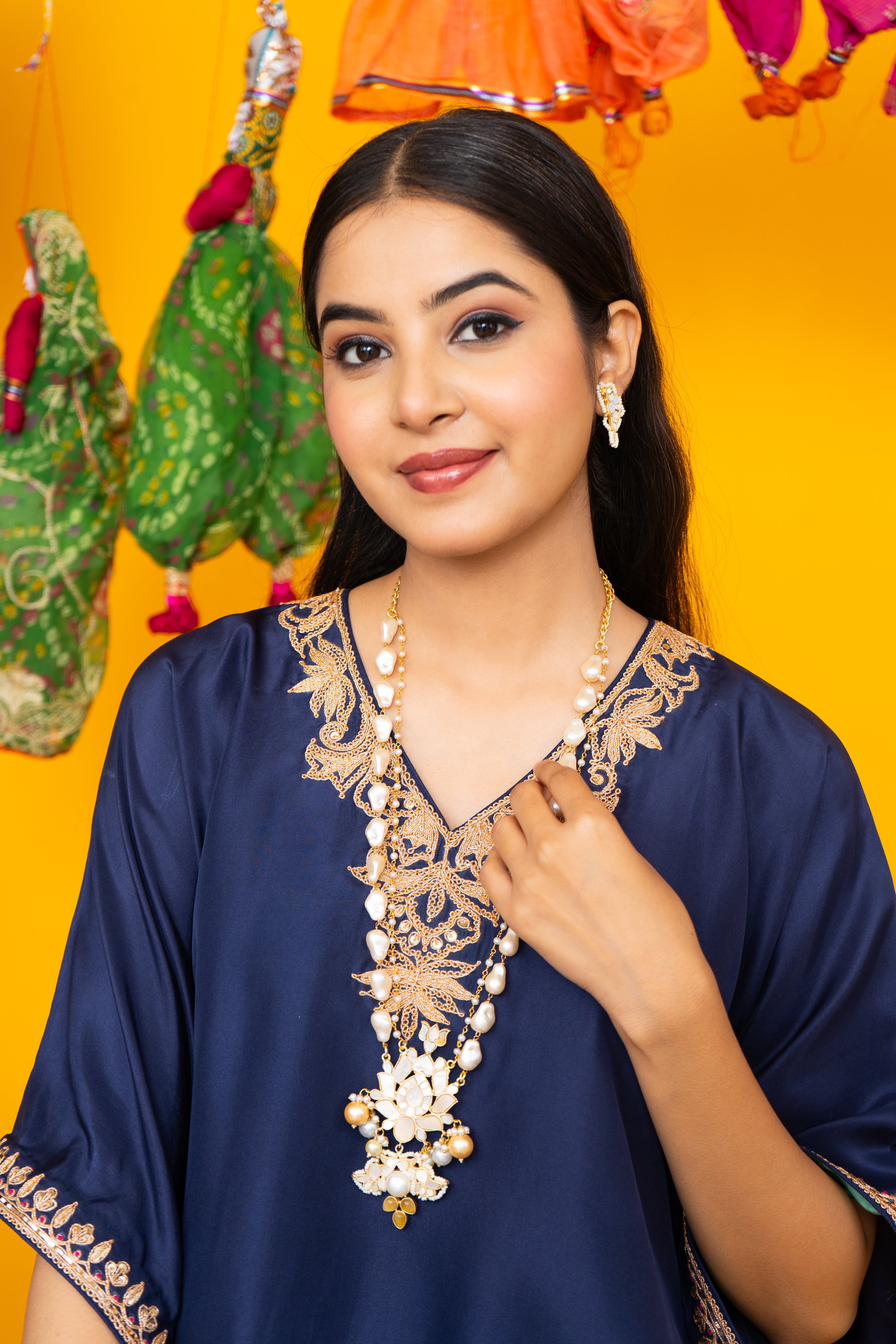 Lily of the Valley- MOP -pendant set