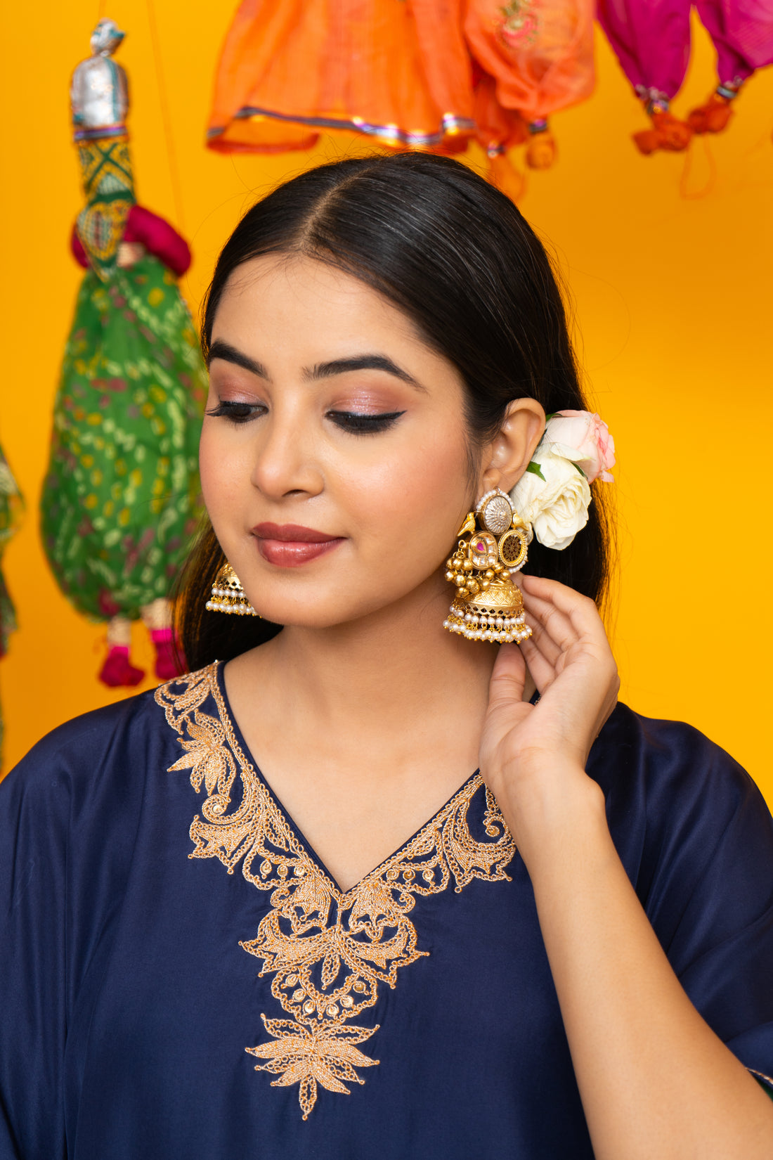 Thewa kundan jhumka