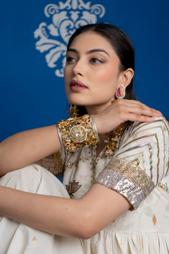DASTKARI CUFF (Adjustable) Wire work