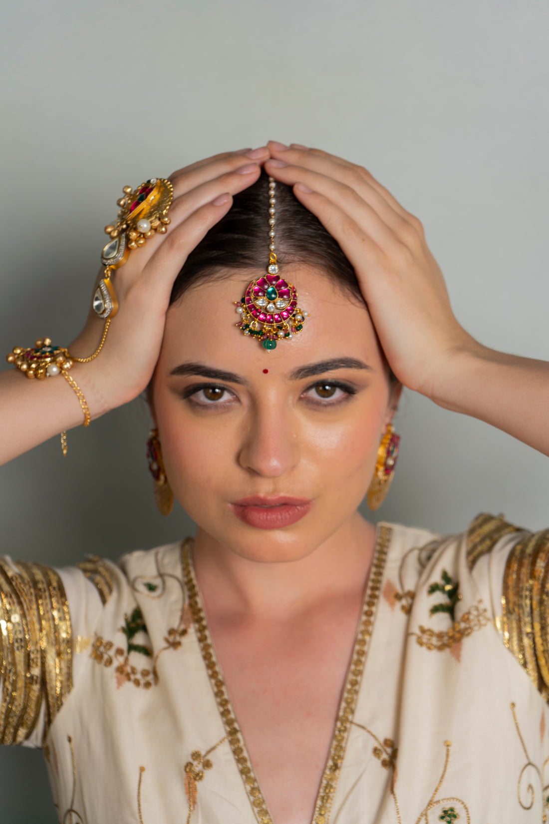 NITAARA TIKA