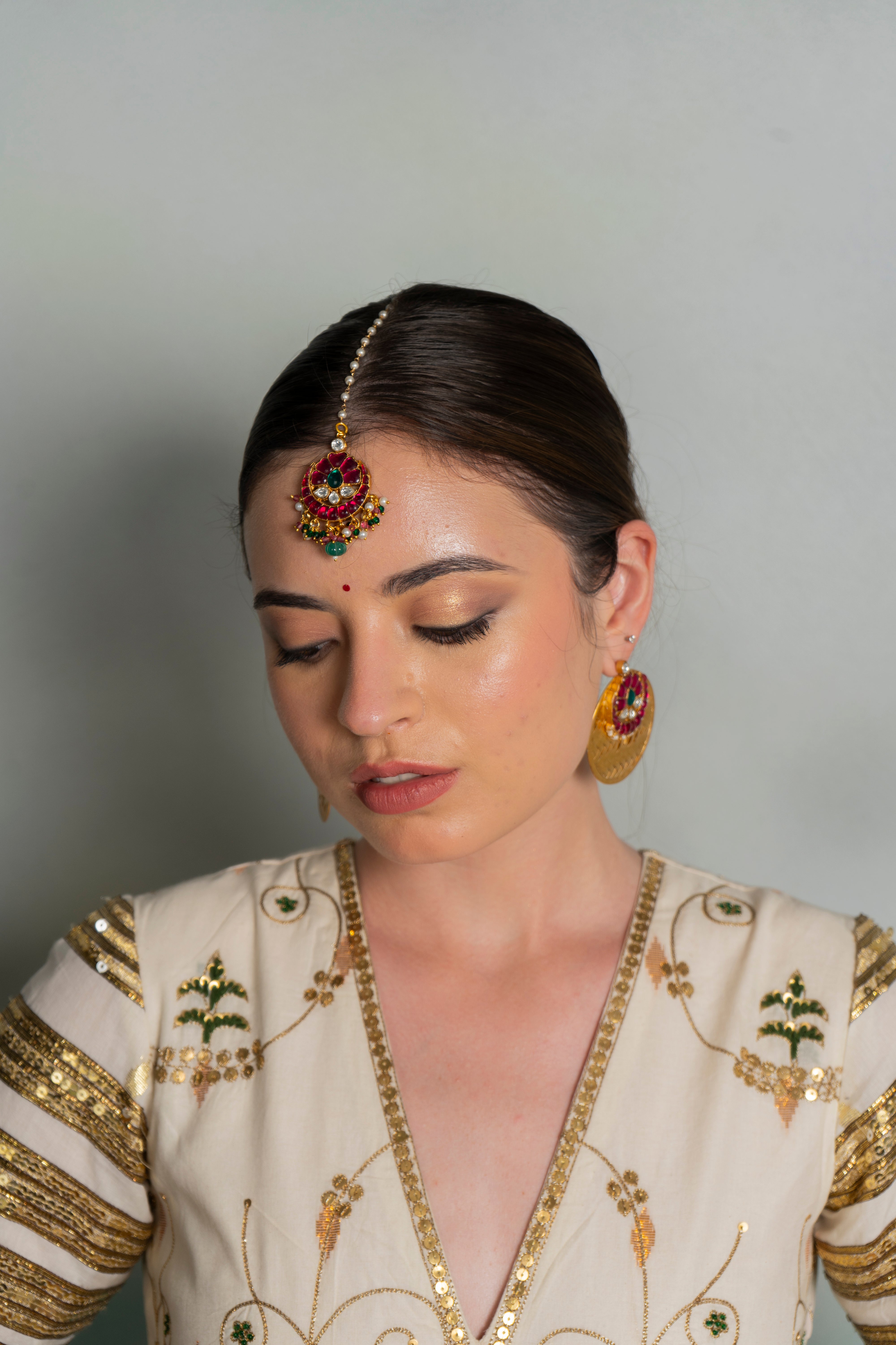 NITAARA TIKA