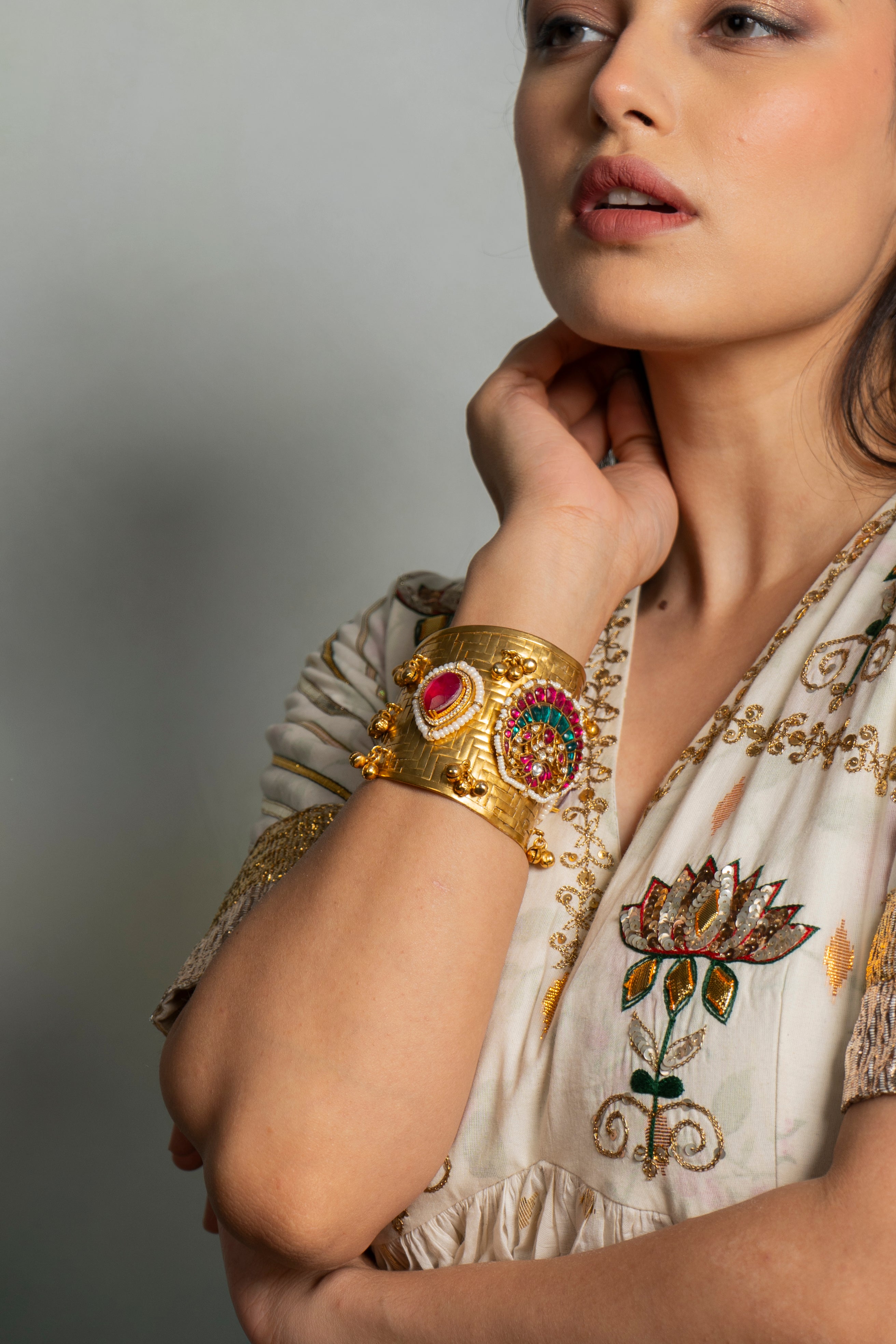 JANNAT HANDCUFF (Adjustable) -Single pc