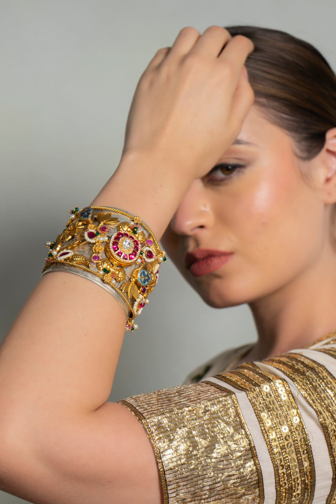 HUNAR CUFF (Adjustable) -Single pc Wire work