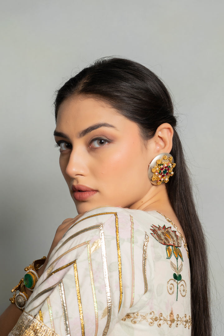 MEENA KUMARI EARRINGS Wire Work