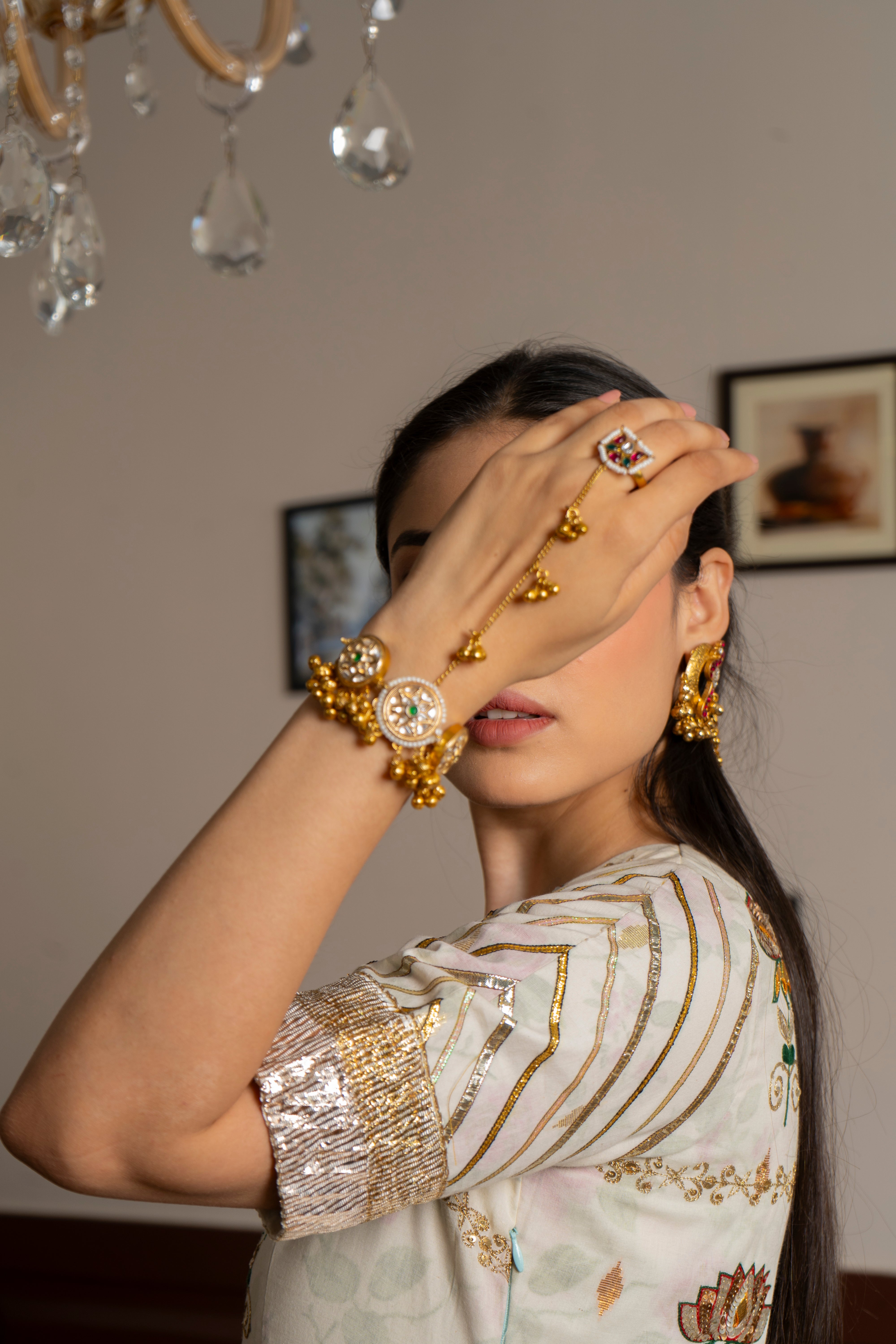 UMRAO JAAN HATHFOOL (Adjustable)- Single pc