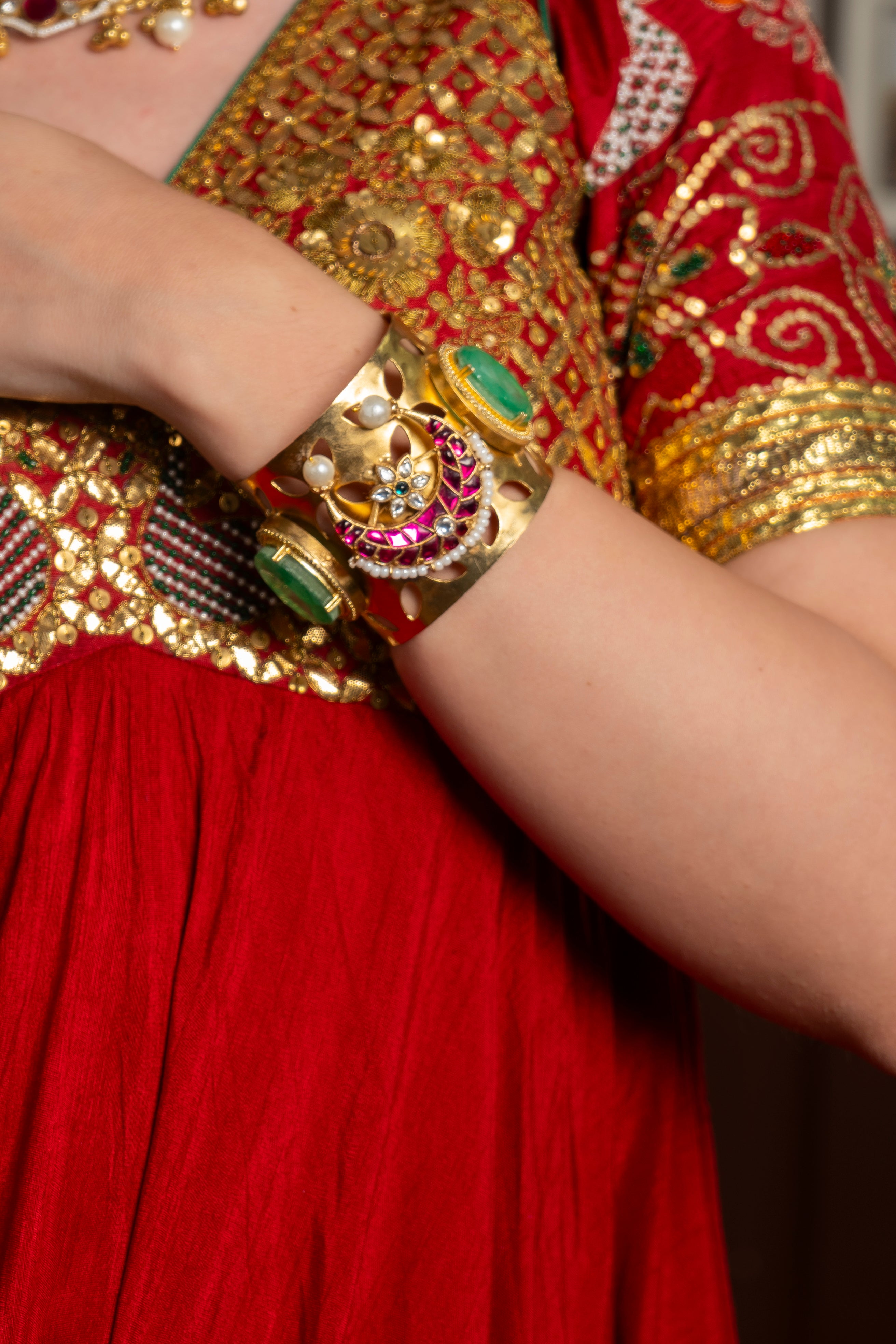 NALINI CUFF (Adjustable) - Single pc