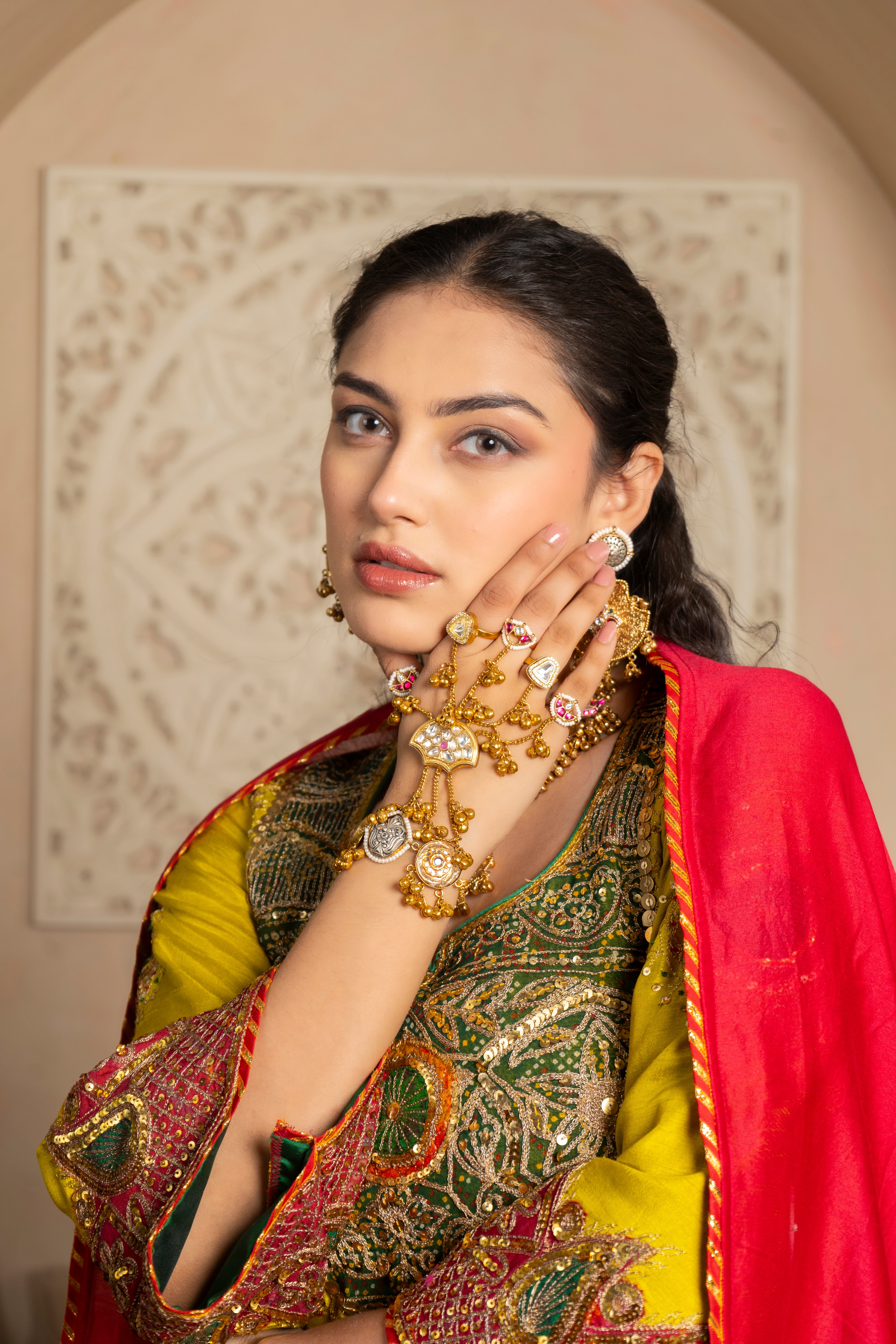 VAISHNAVI HATHFOOL (Adjustable) -Single pc