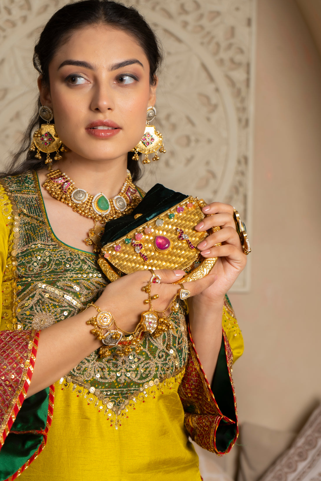 HANSINI POTLI CLUTCH