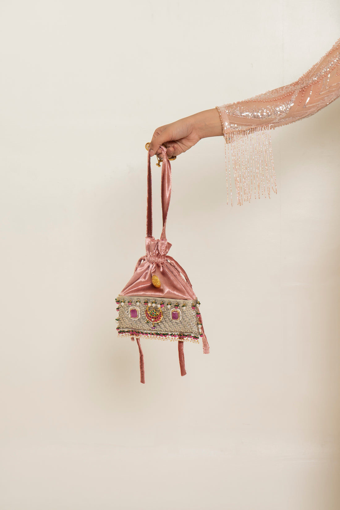 MIRABAI POTLI CLUTCH