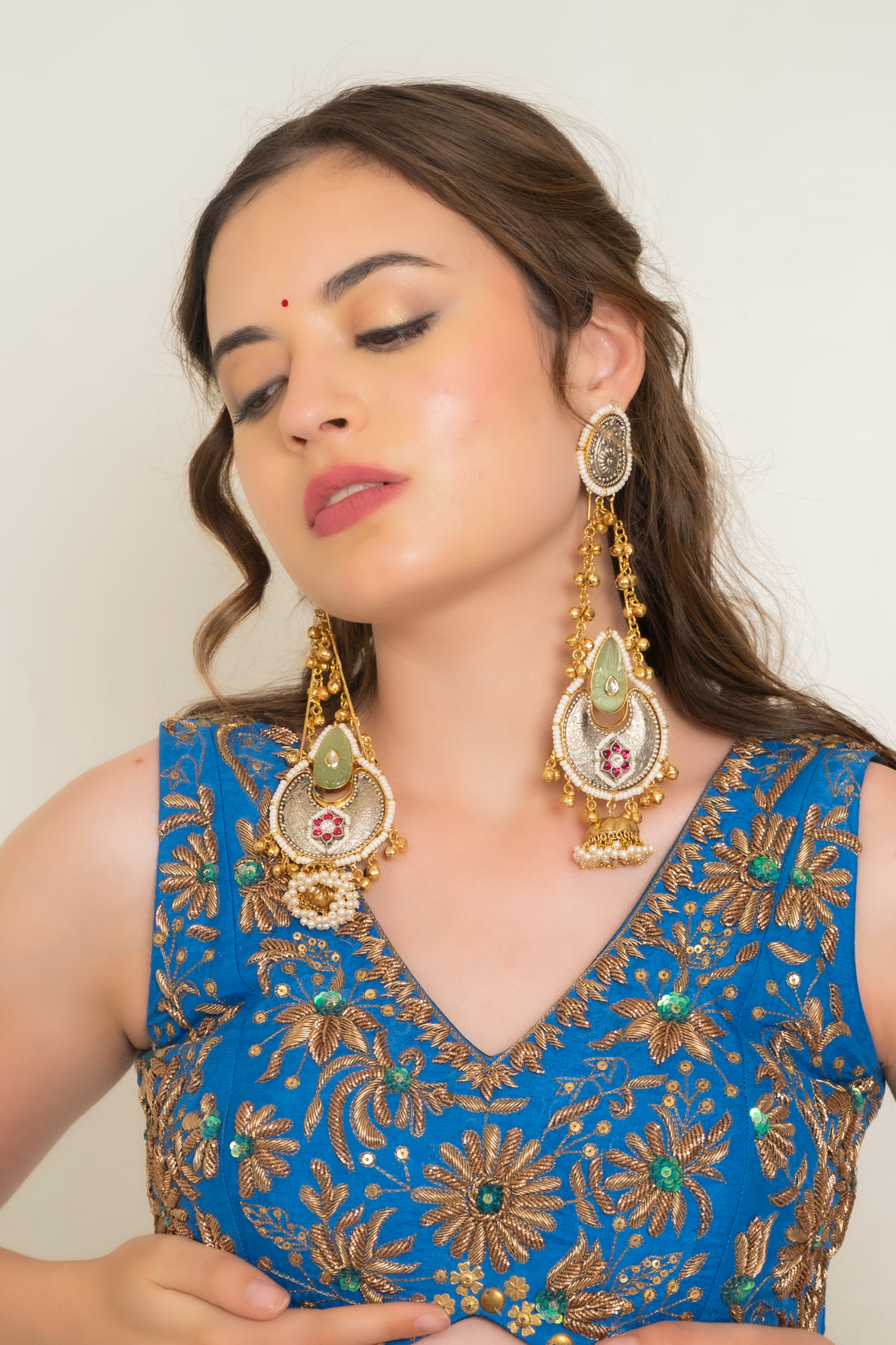 Echoing Elegance