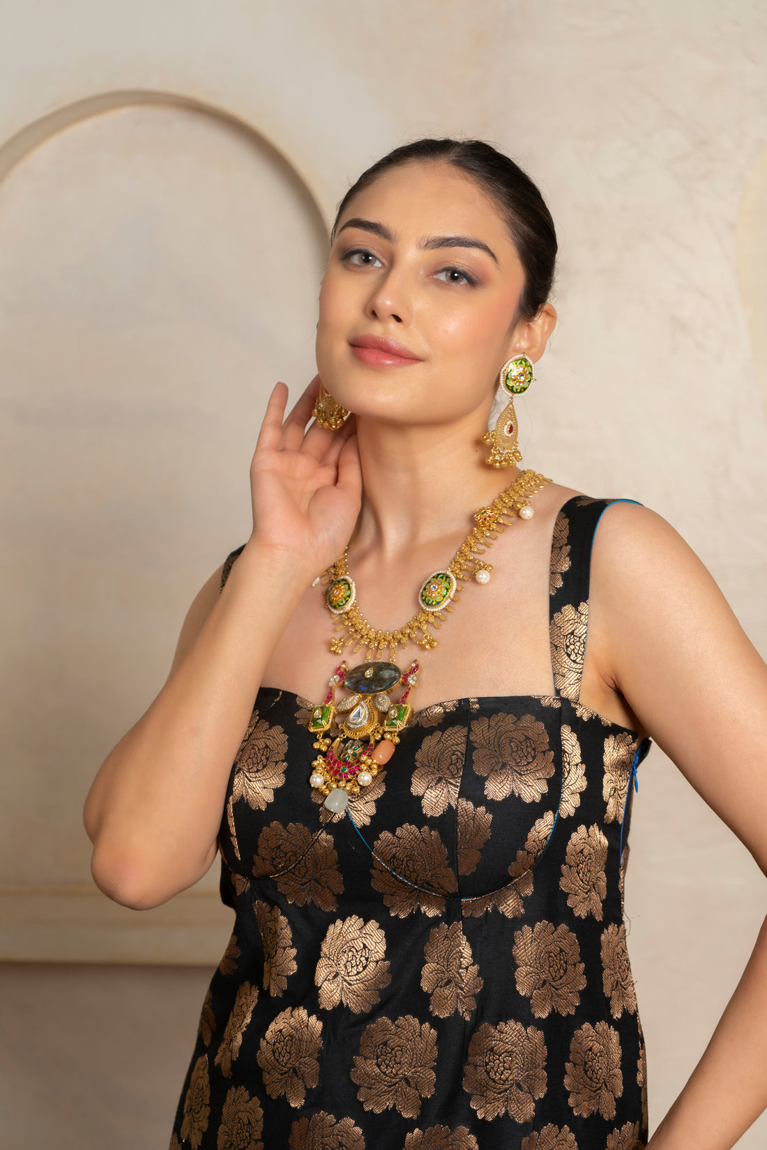 GAYATRI DEVI Long Necklace