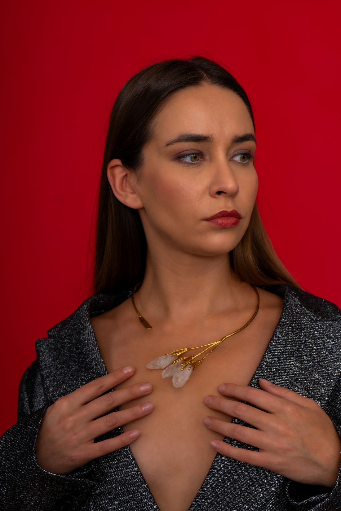 BOLD ROCK NECKLACE