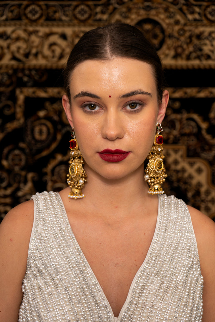 Aarzoo jadau Earing