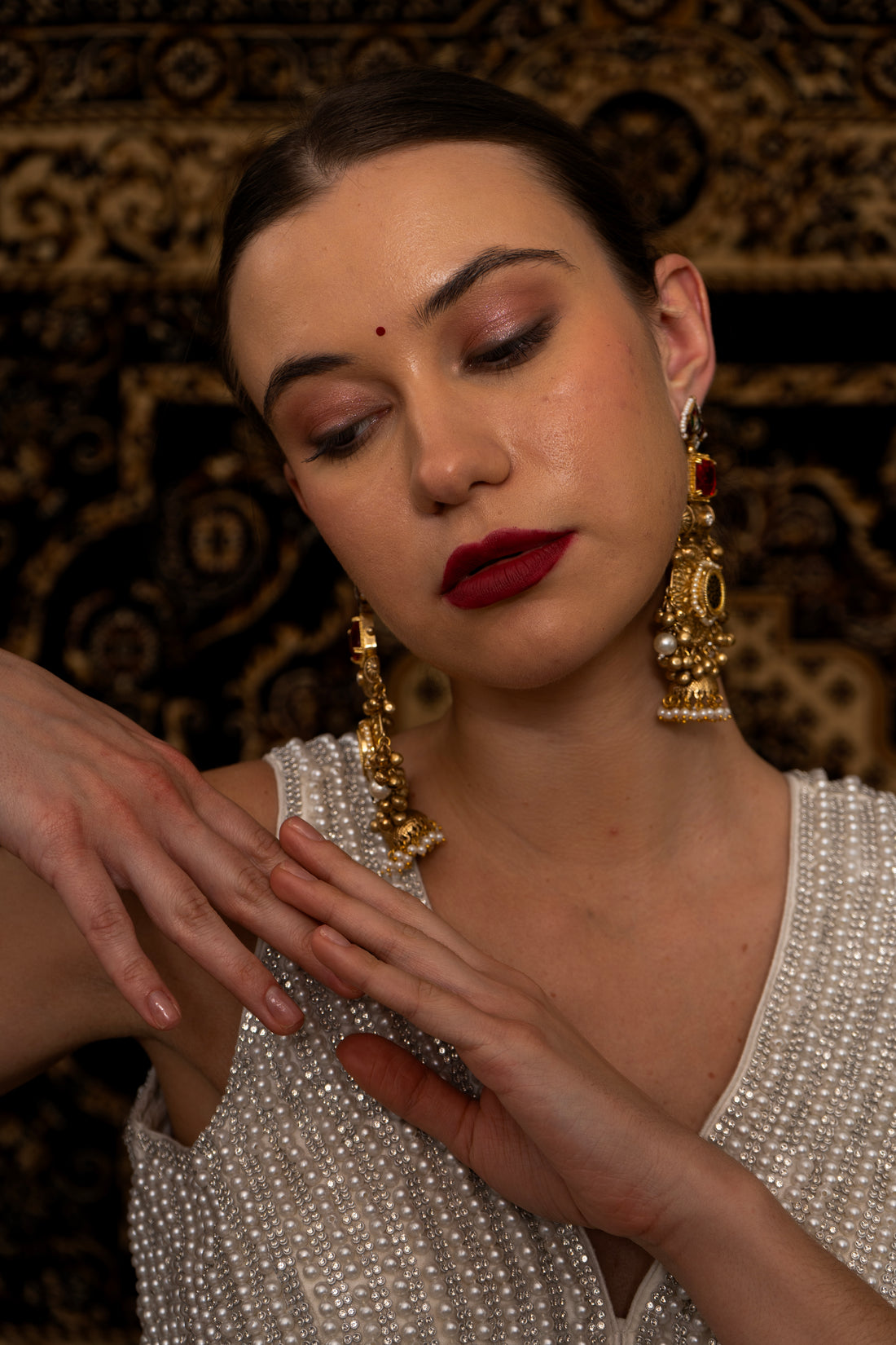 Aarzoo jadau Earing