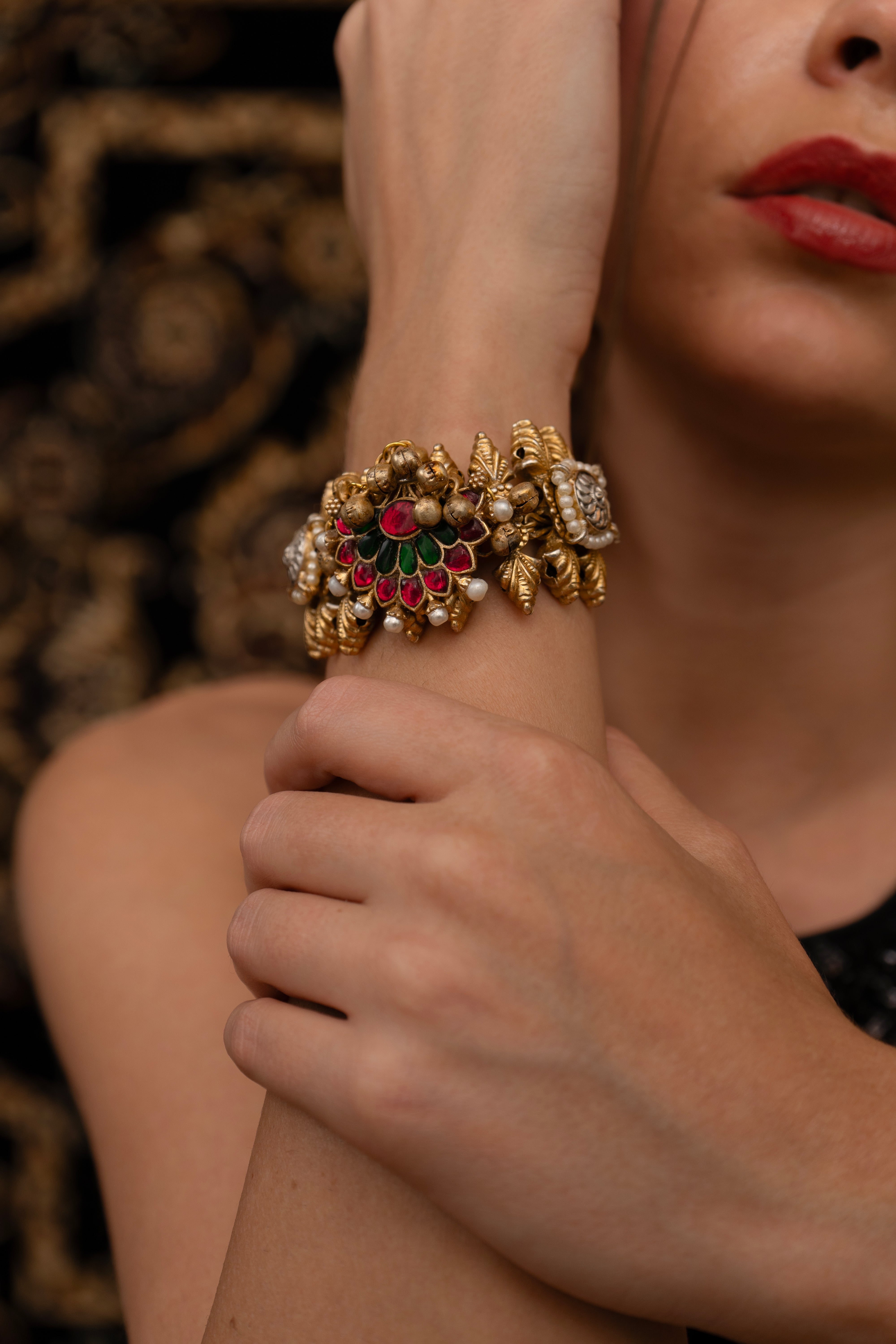 Mishika jadau Bracelet (Adjustable)