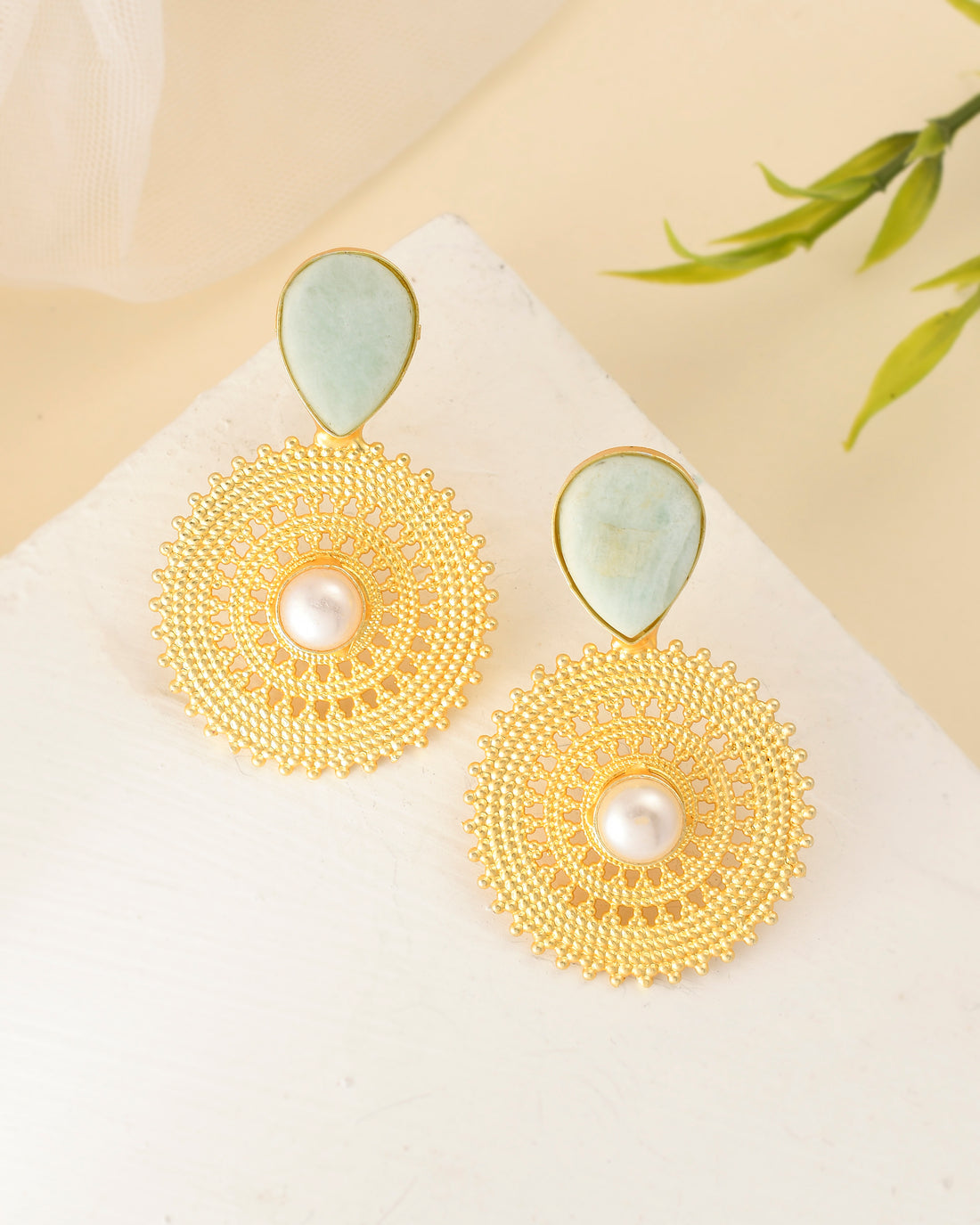 GOLD PINWHEEL STUDS