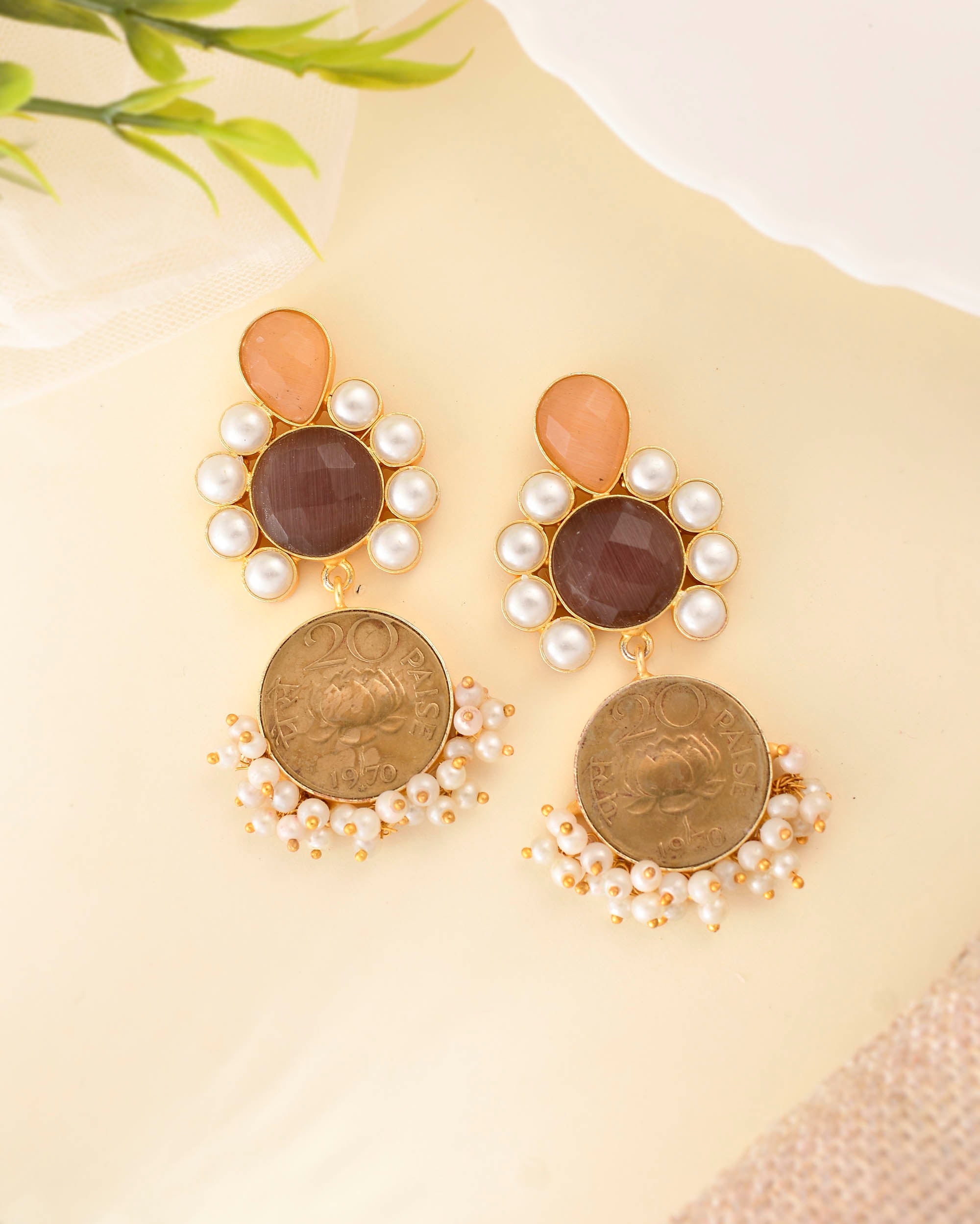 TWISTED COIN AND STONE EARING