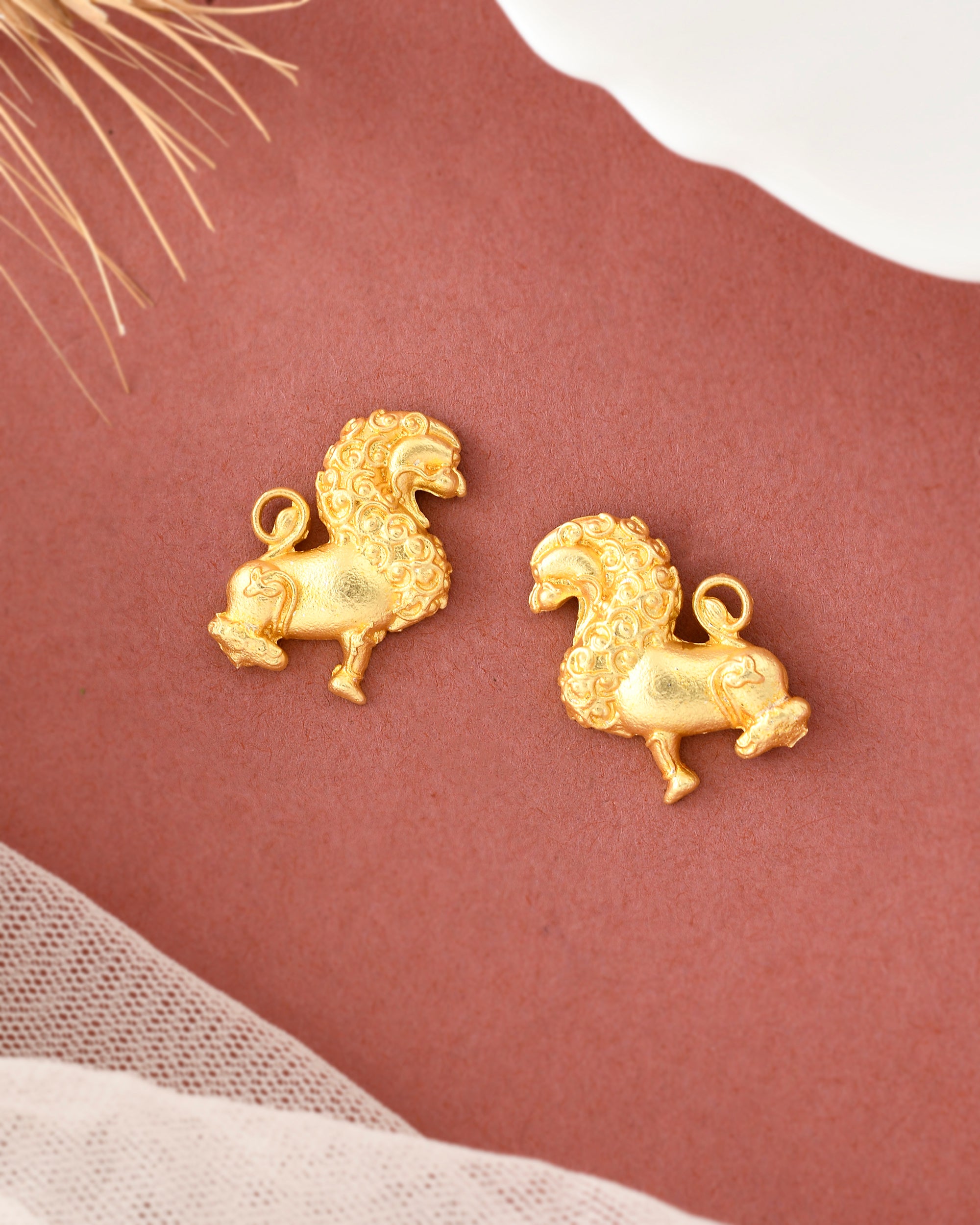 LION STUDS