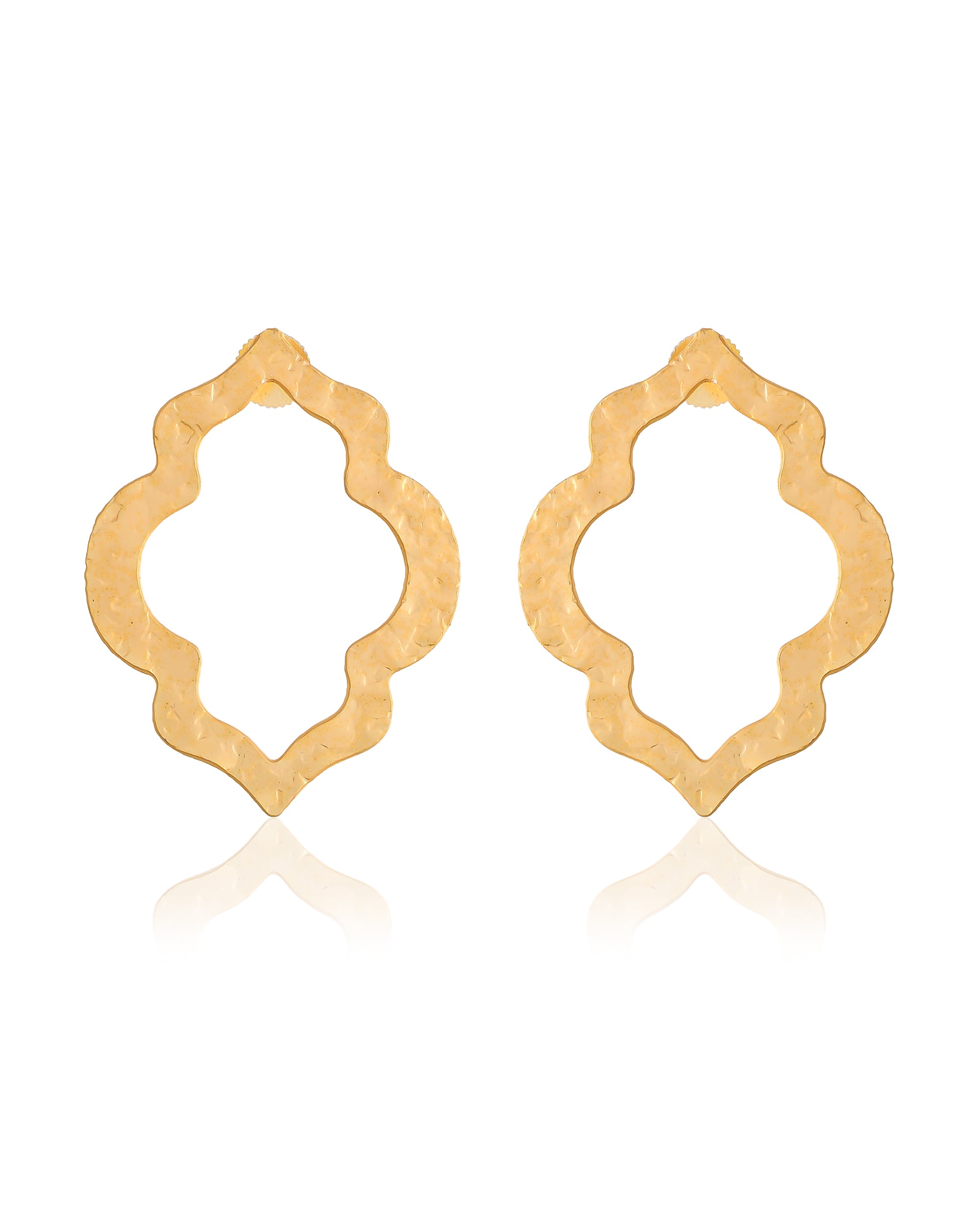 THE GOLDEN MUSE STUDS