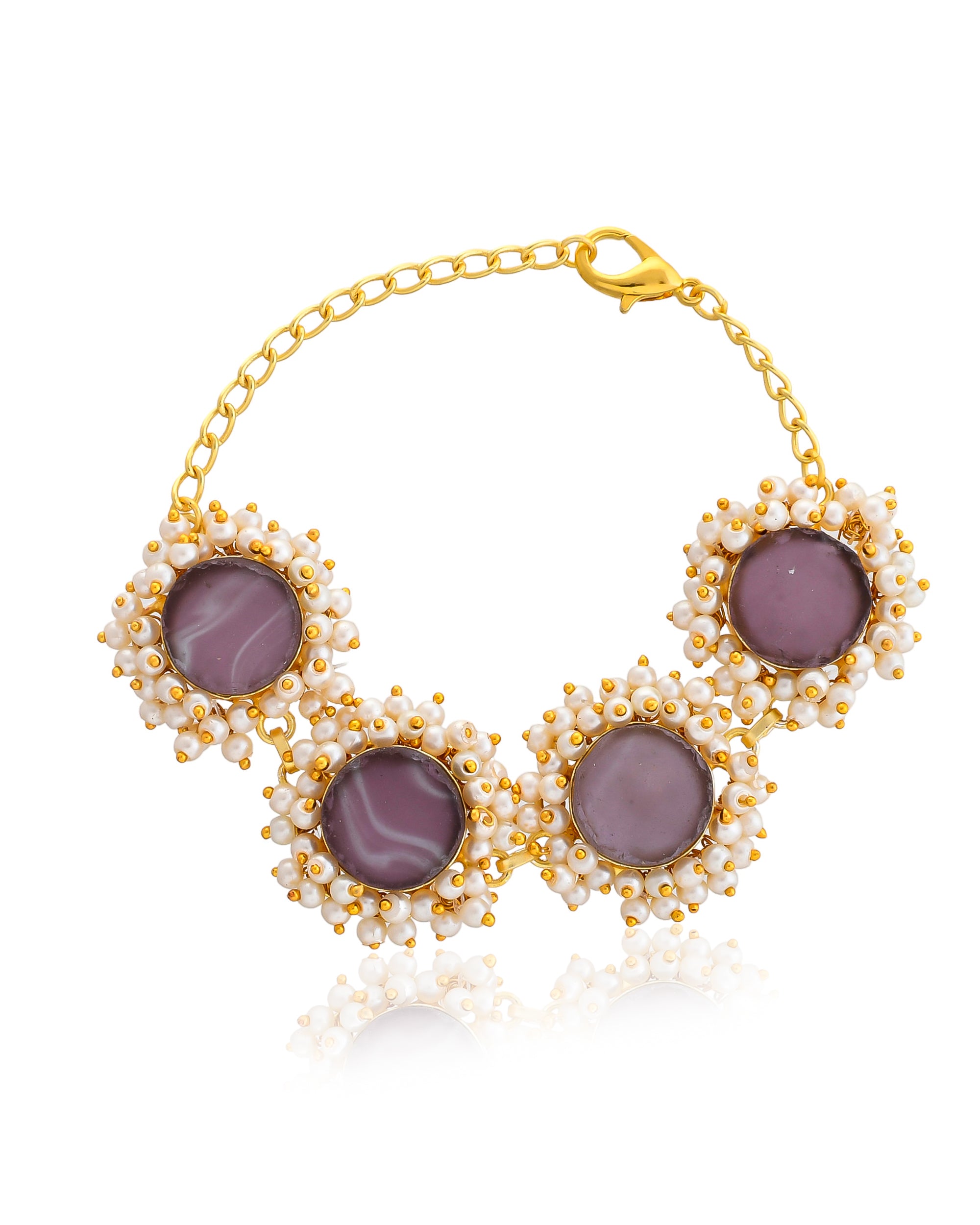 ALURING PEARL BEEDED BRACELET