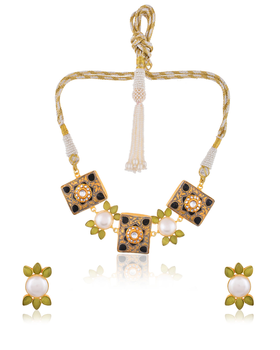 TRISHIKA NECKLACE