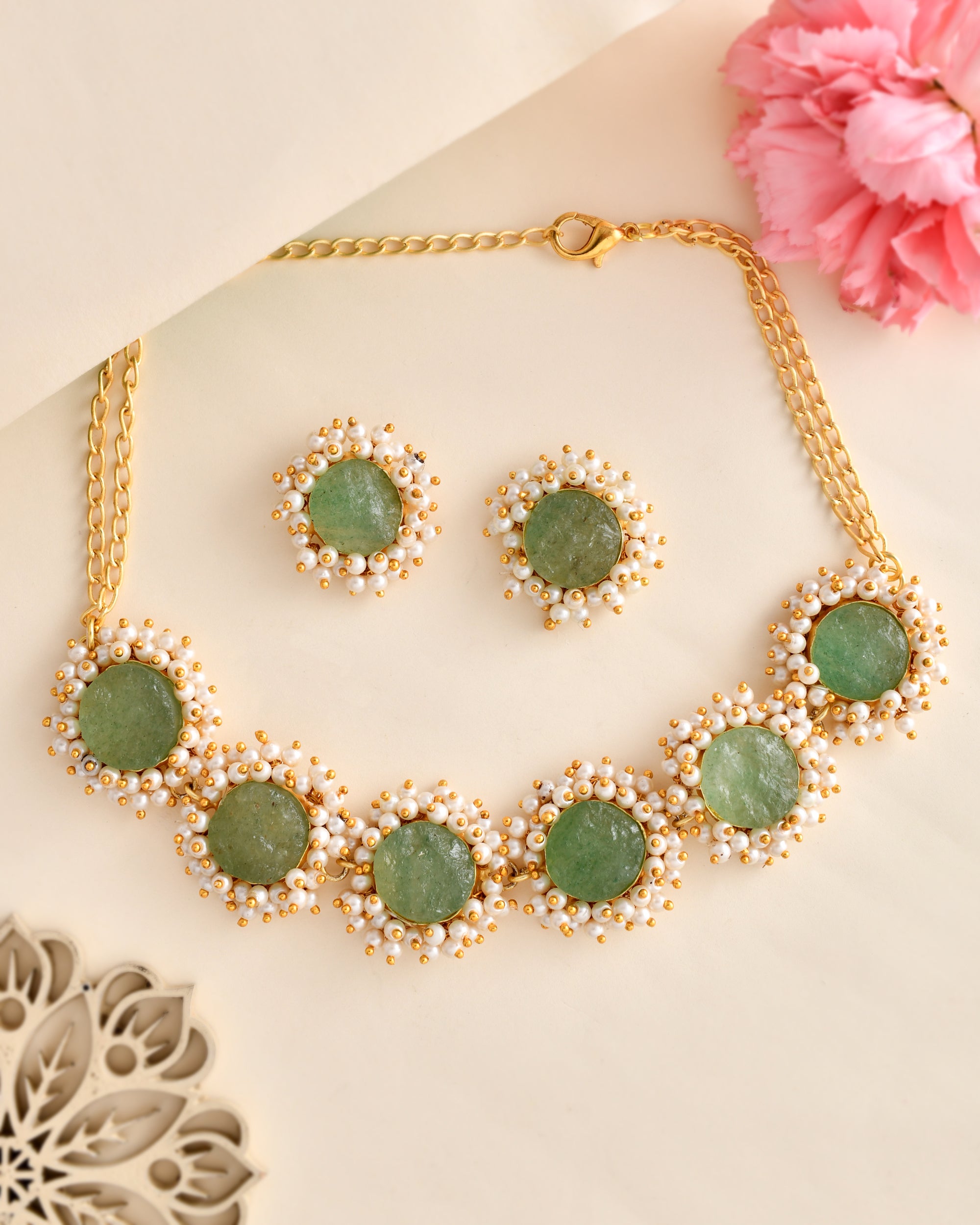 GREEN FOREST NECKLACE