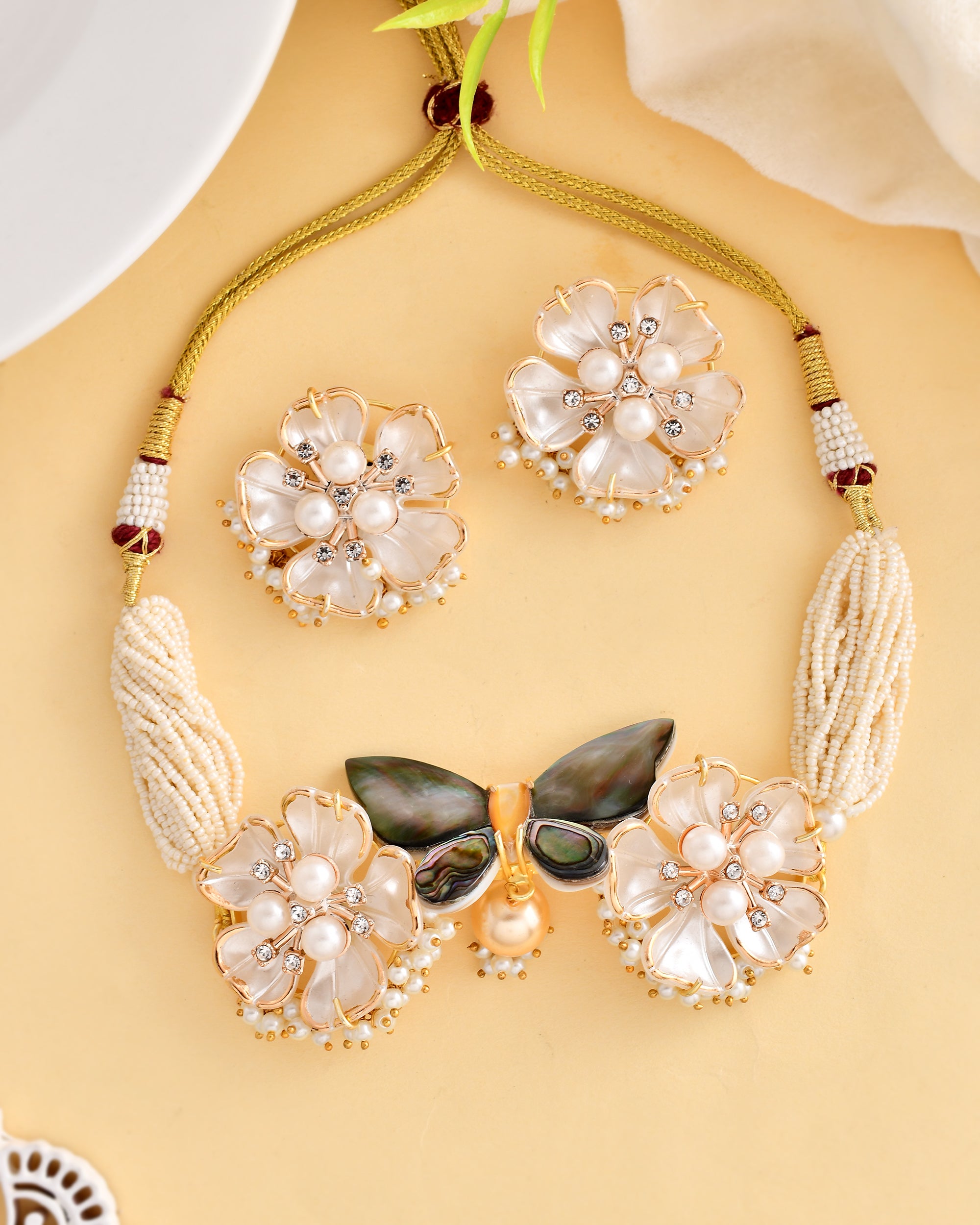 MORNING GLORY BUTTERFLY NECKLACE