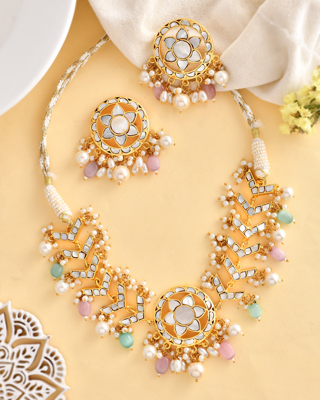 HEERAMANDI NECKLACE