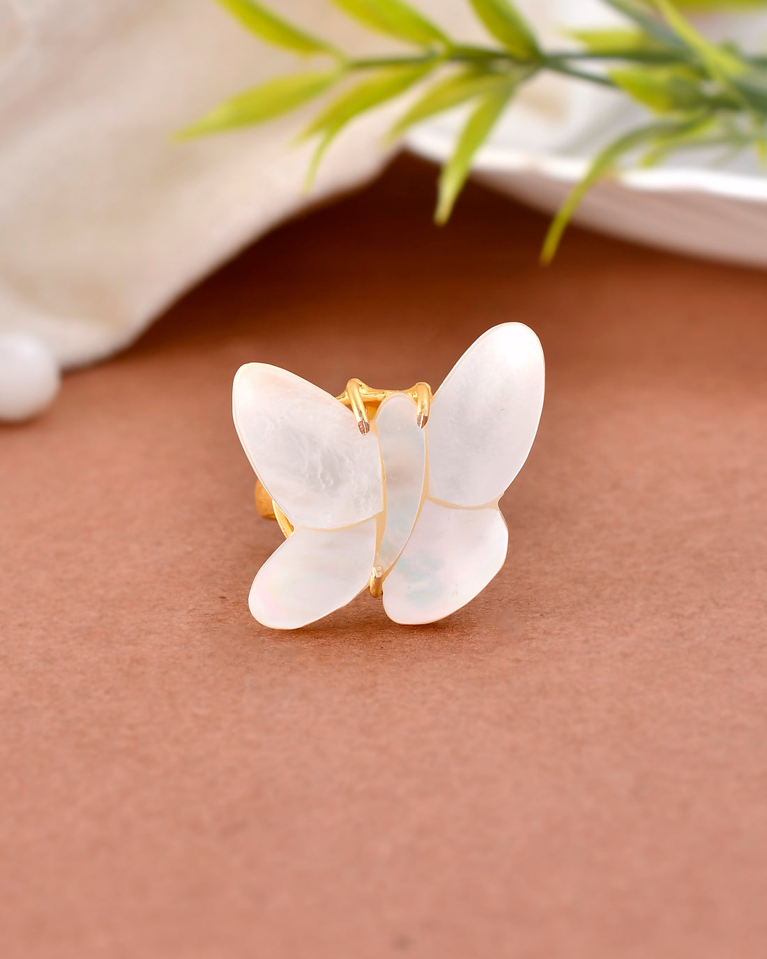 BUTTERFLY RING