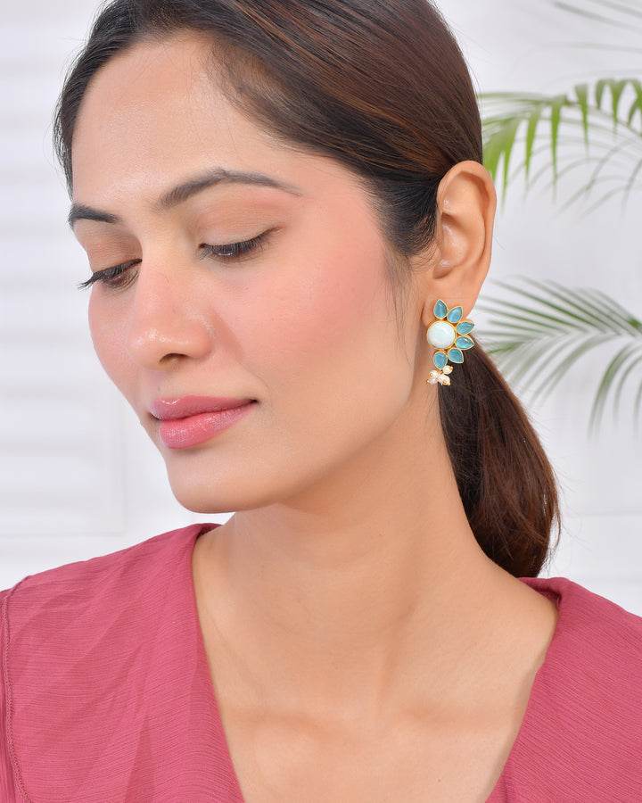 HALF MOON STUDS