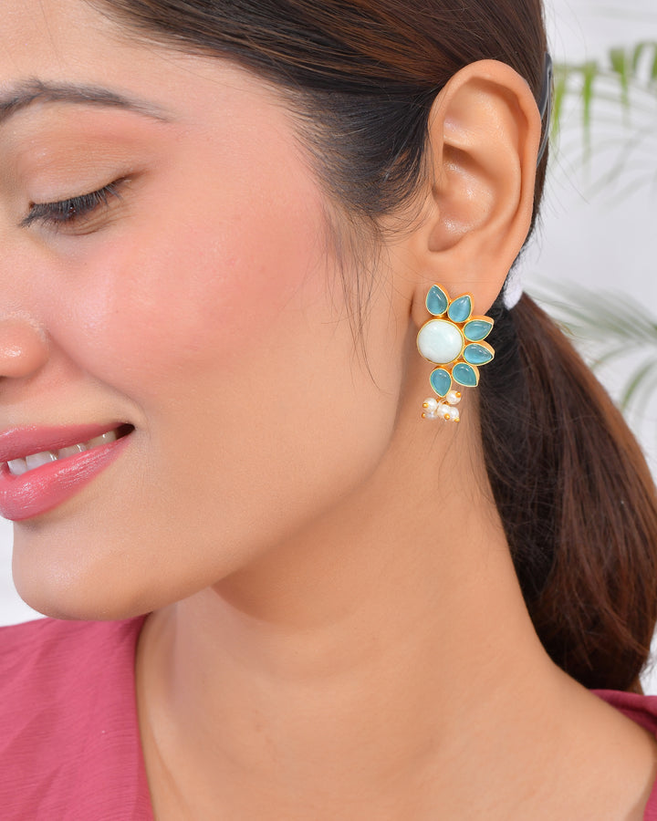 HALF MOON STUDS